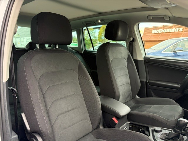 VW Tiguan 2.0TSI Highline 4Motion DSG-image-6