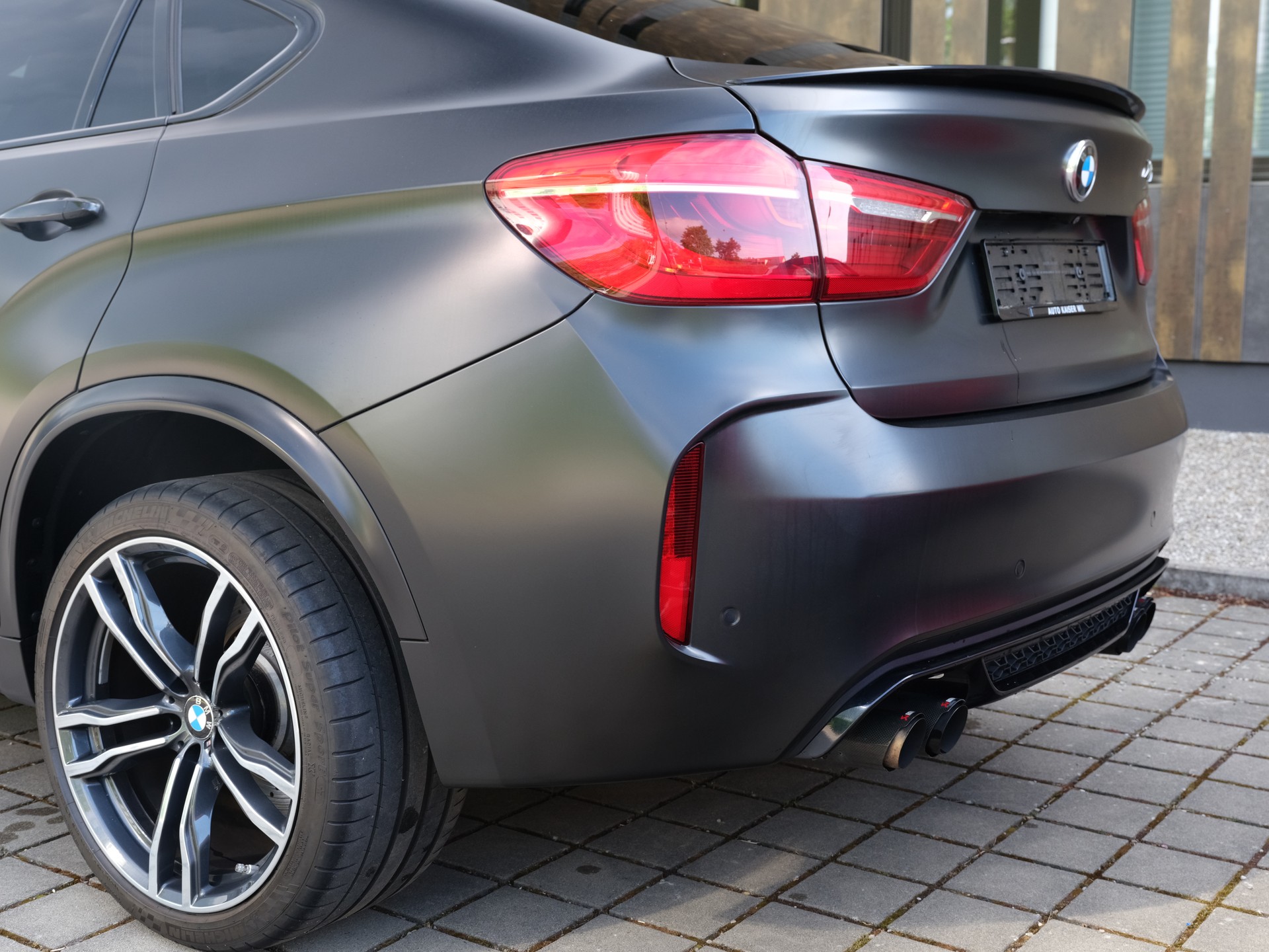 BMW X6M Steptronic-image-8