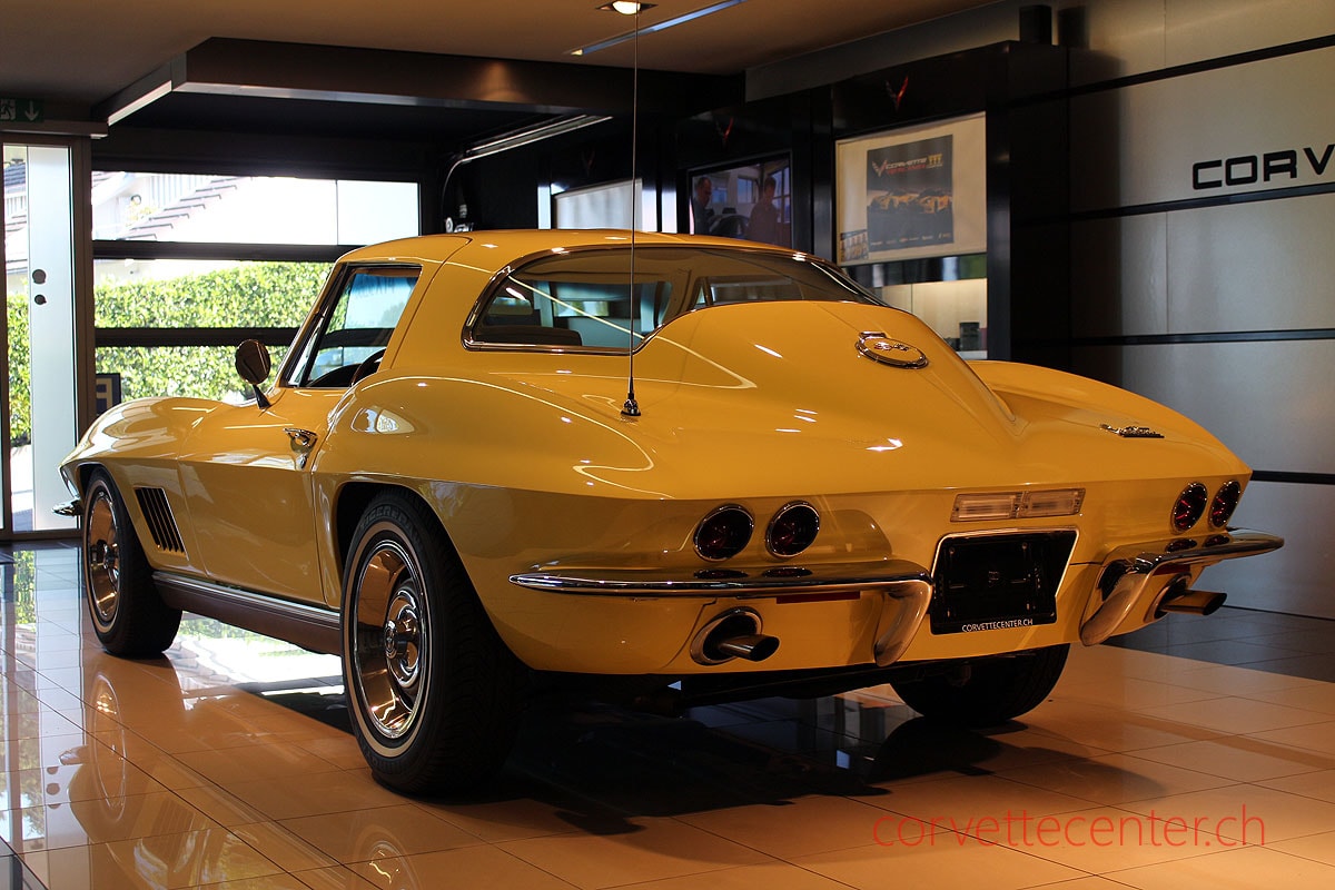 CHEVROLET Corvette C2 Coupé 1967-image-4