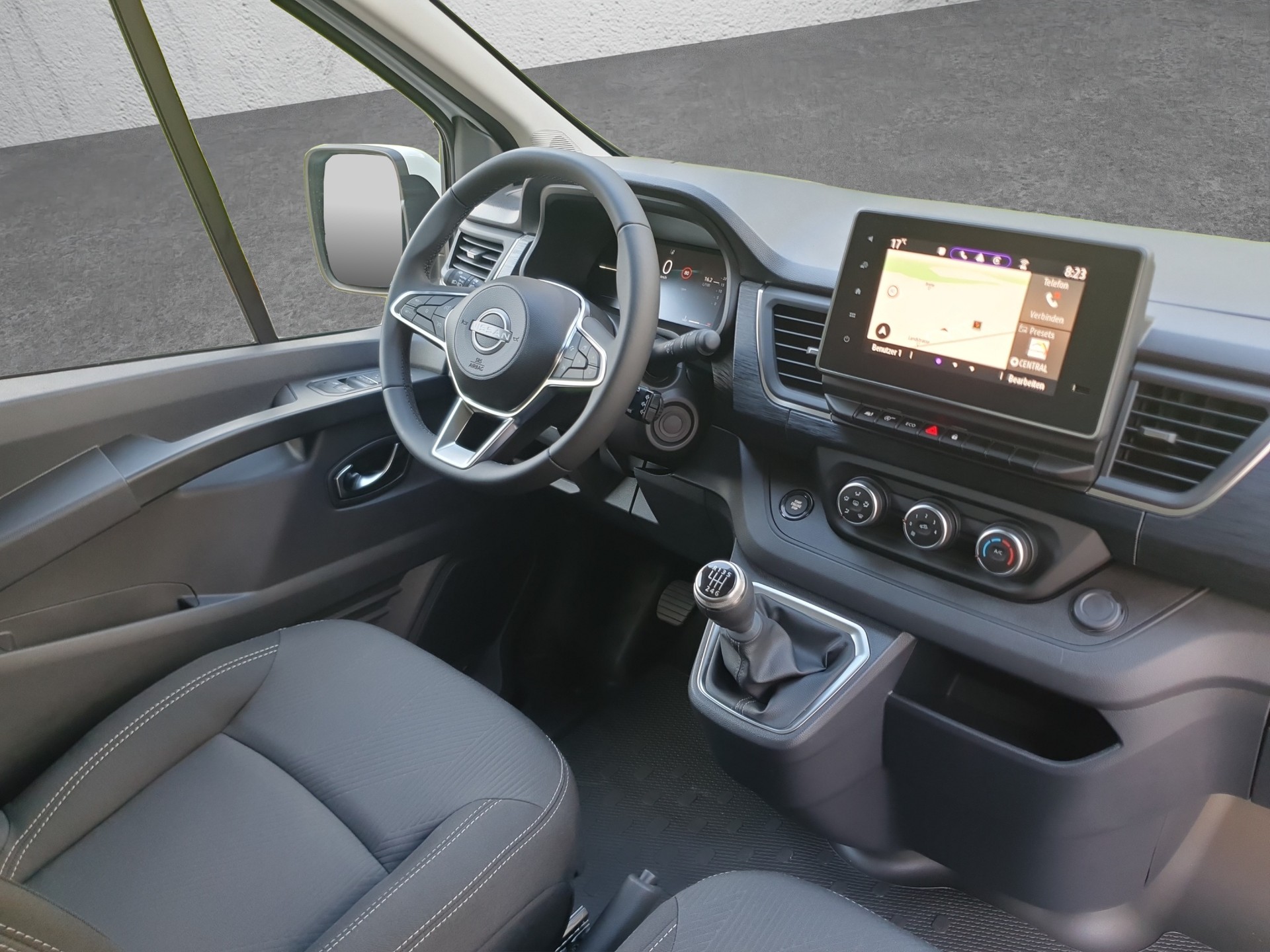 NISSAN Primastar 150 L1H1 N-Connecta HK M-image-10