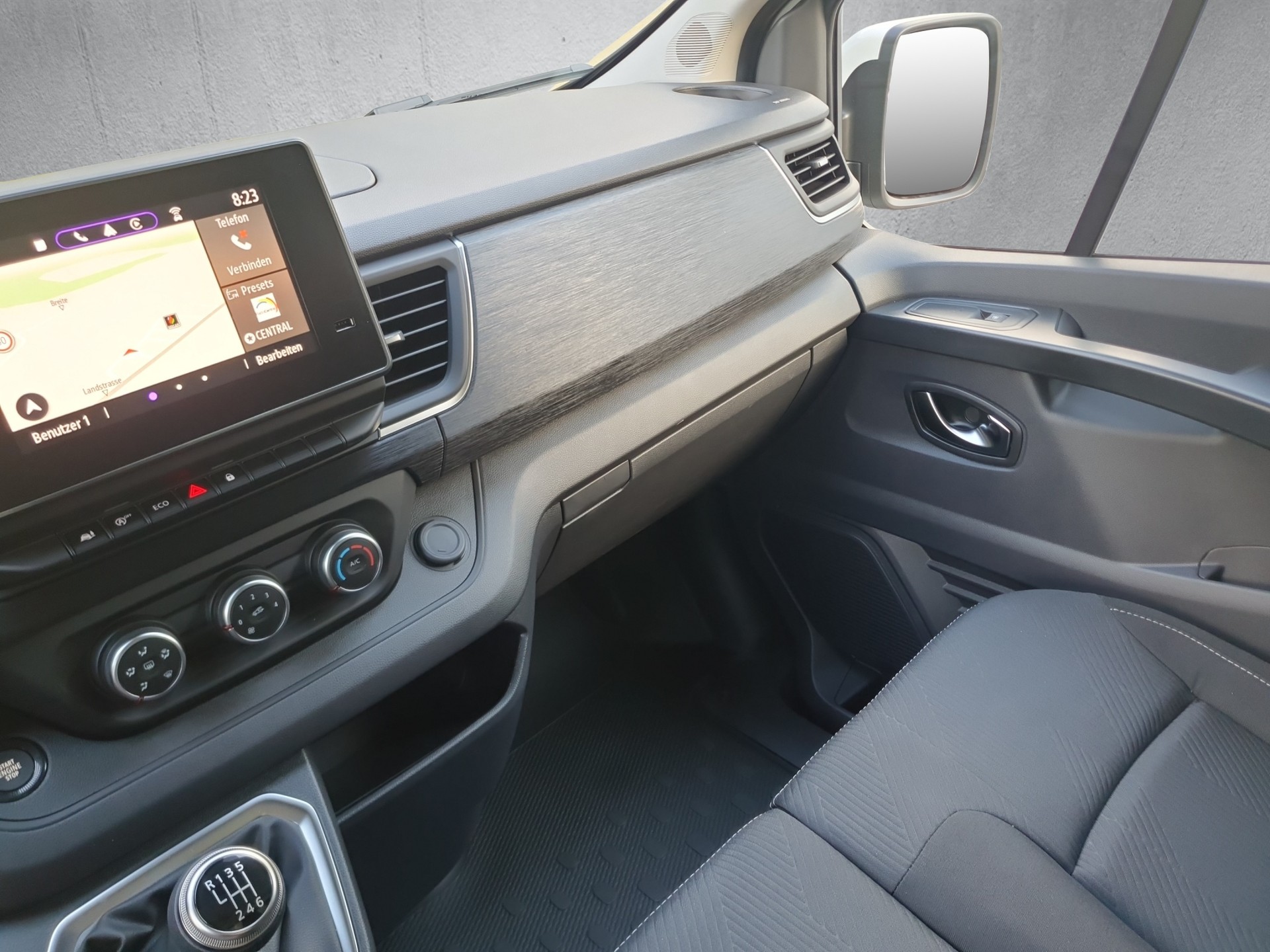 NISSAN Primastar 150 L1H1 N-Connecta HK M-image-13