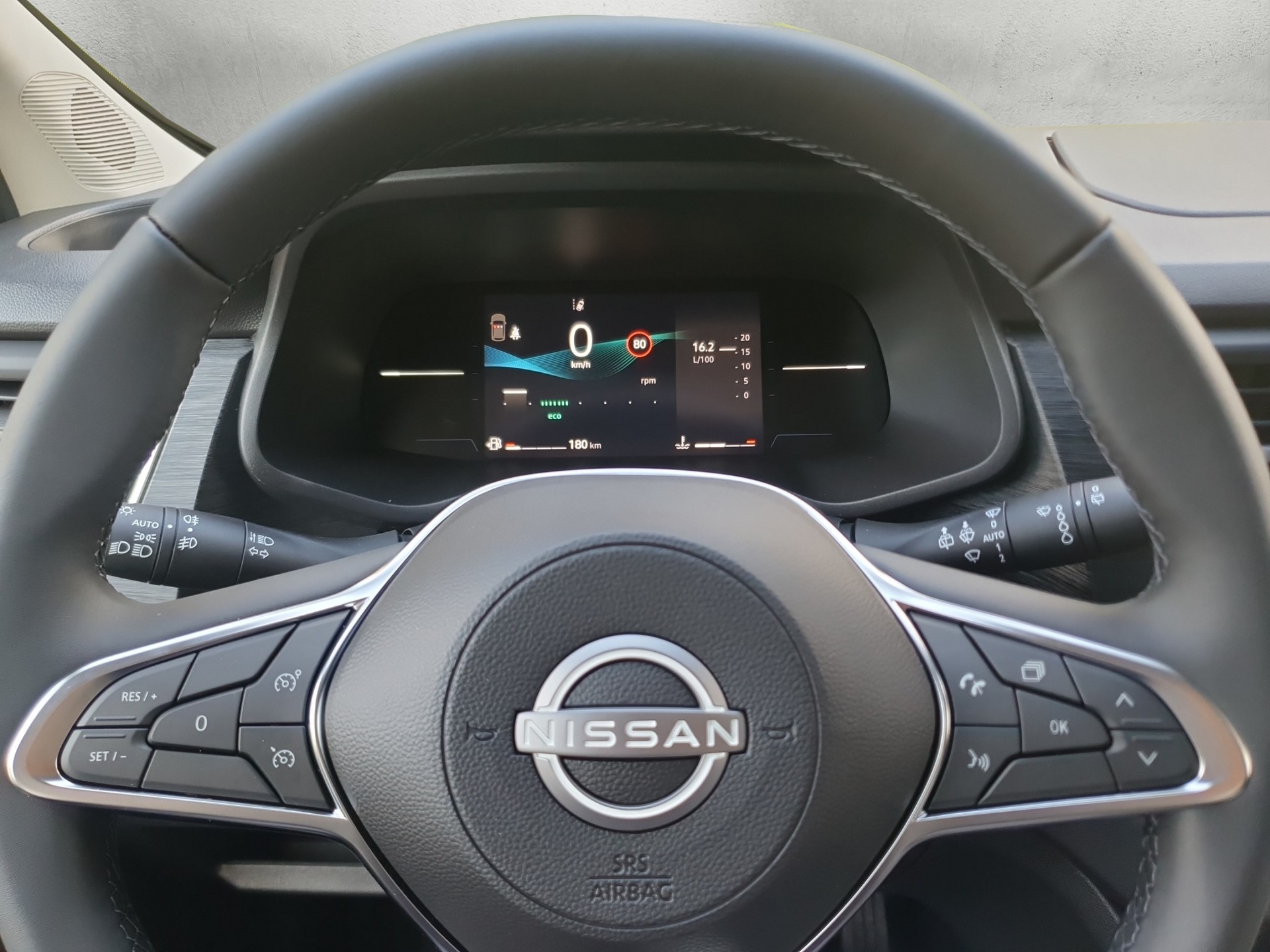 NISSAN Primastar 150 L1H1 N-Connecta HK M-image-12