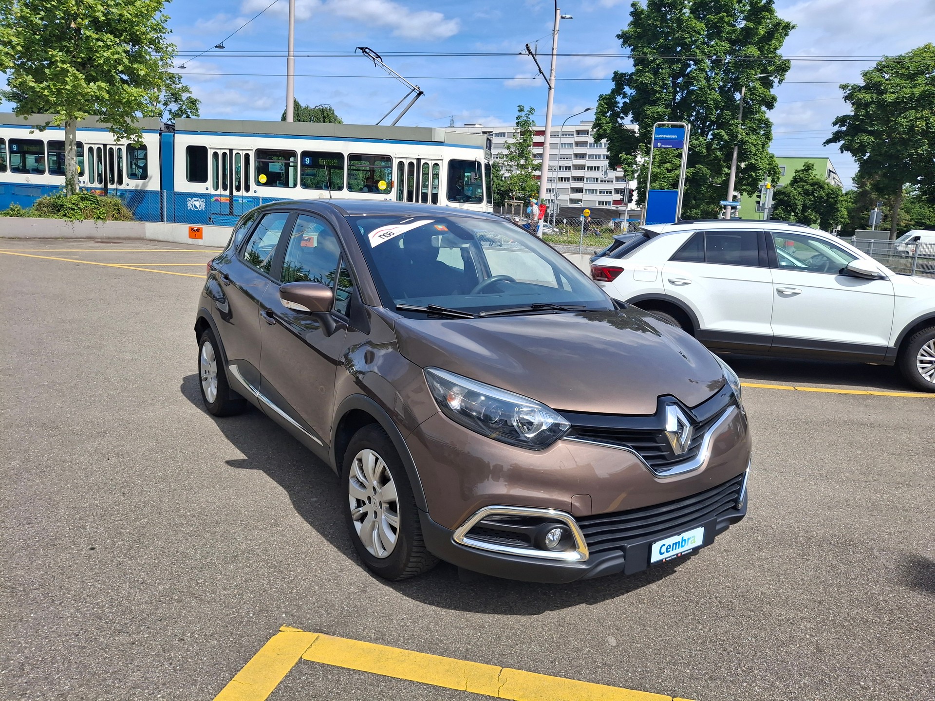 RENAULT Captur 1.2 T 16V Dynamique EDC-image-4