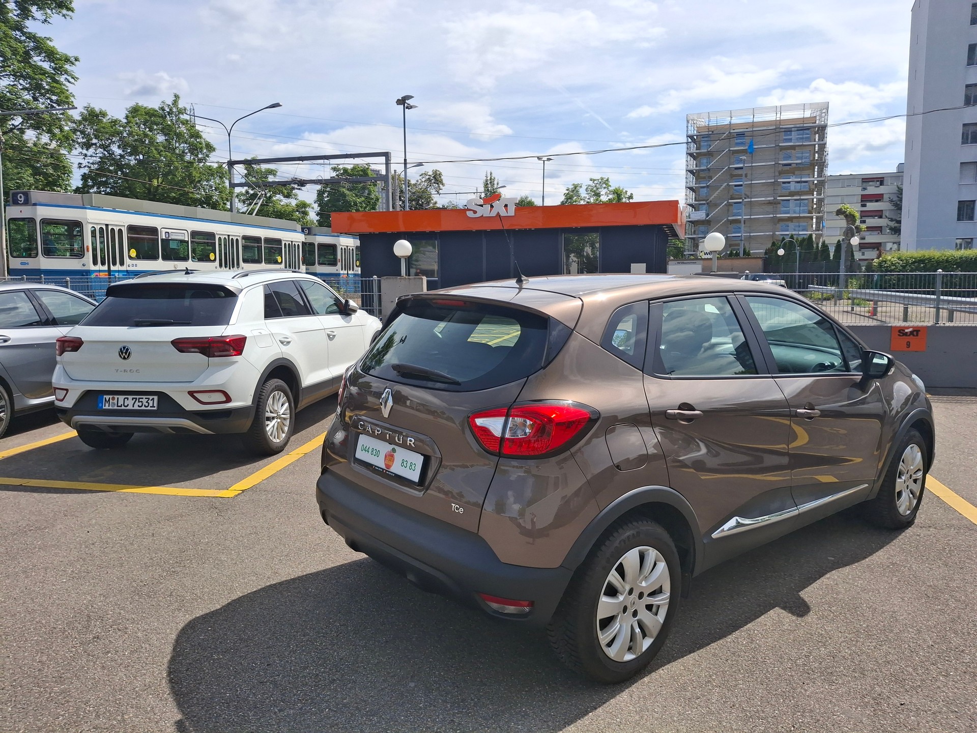 RENAULT Captur 1.2 T 16V Dynamique EDC-image-28