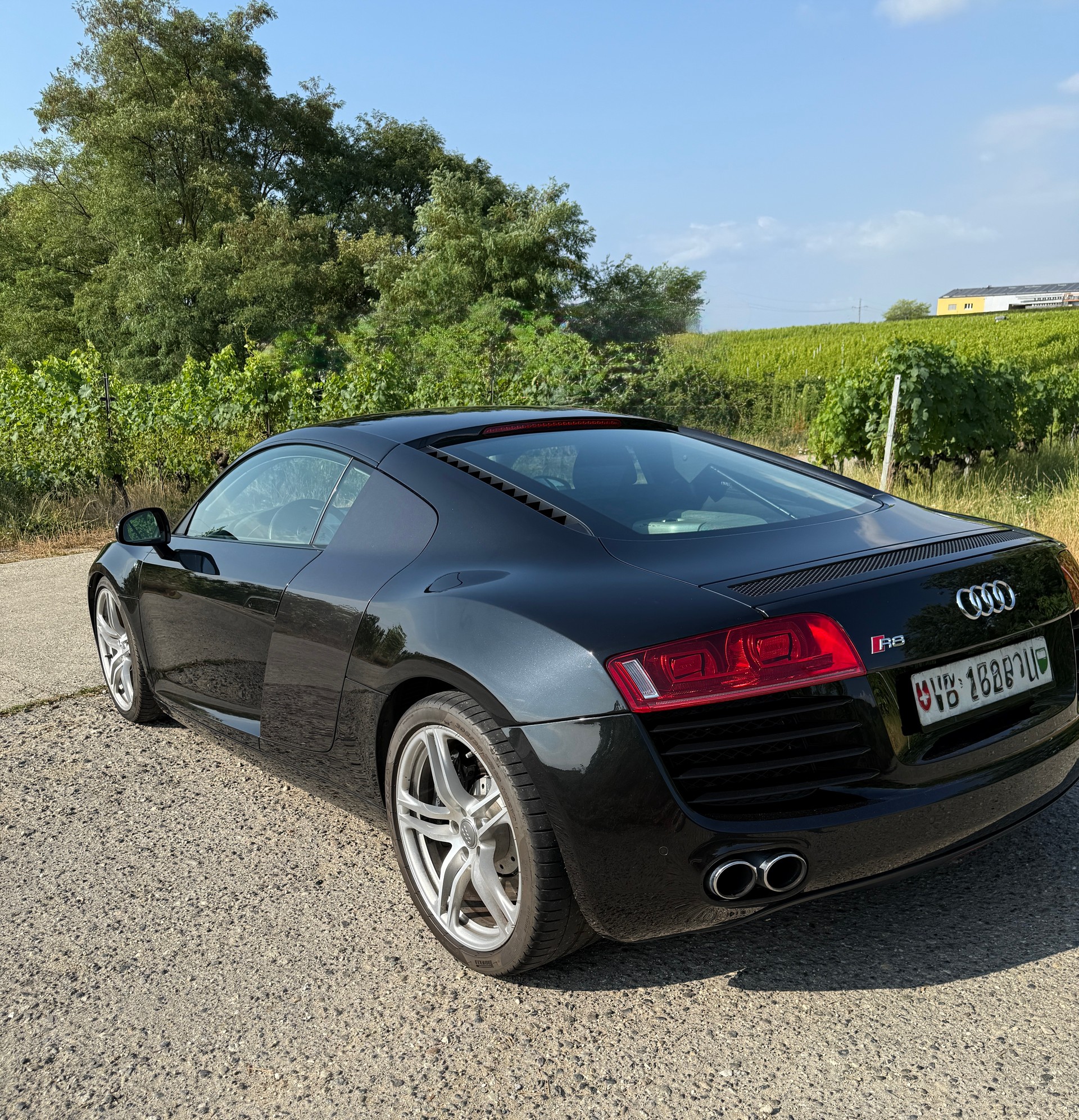 AUDI R8 Coupé 4.2 Performance-image-7