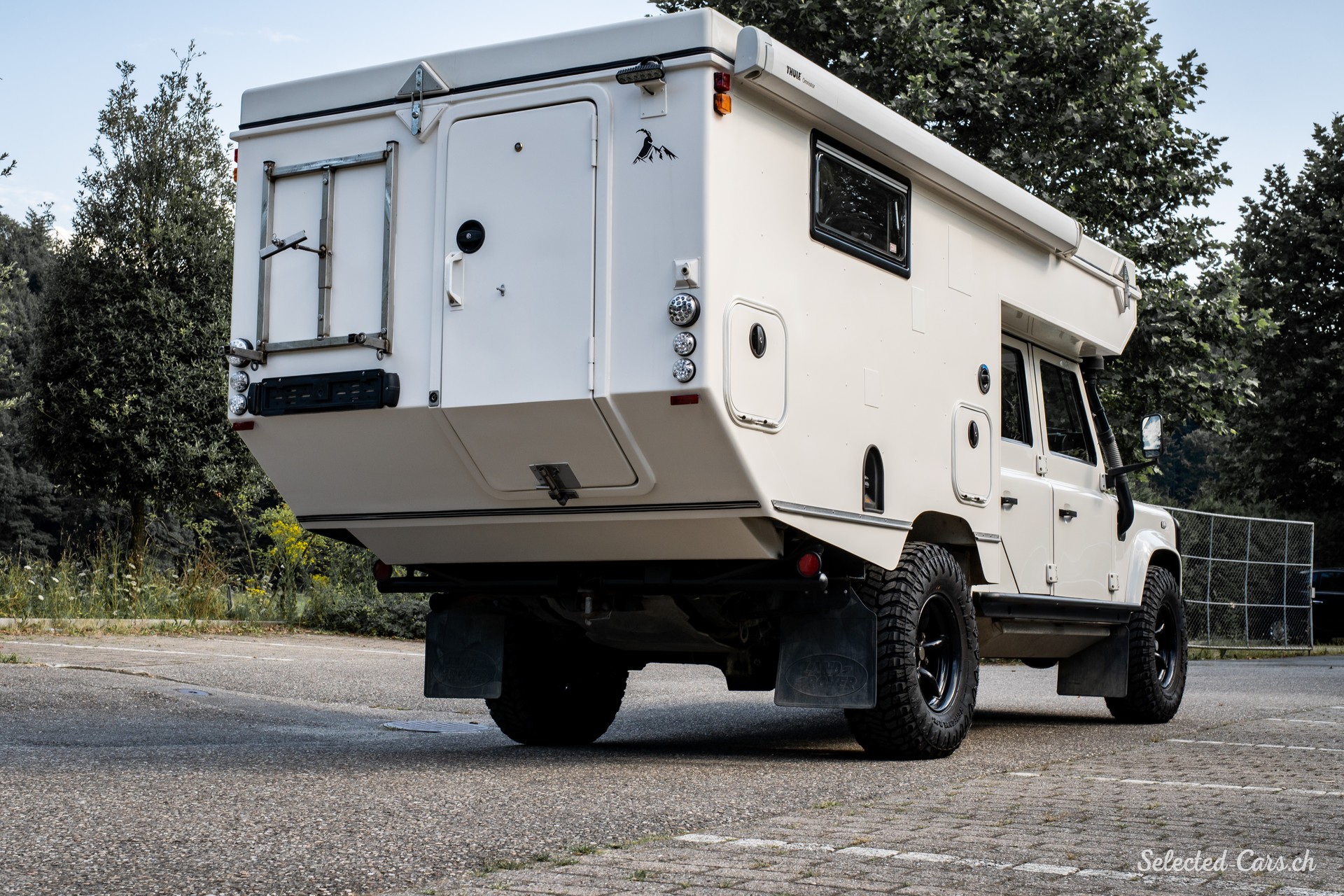 LAND ROVER Defender 130 2.4 Td4 DCPU-image-4