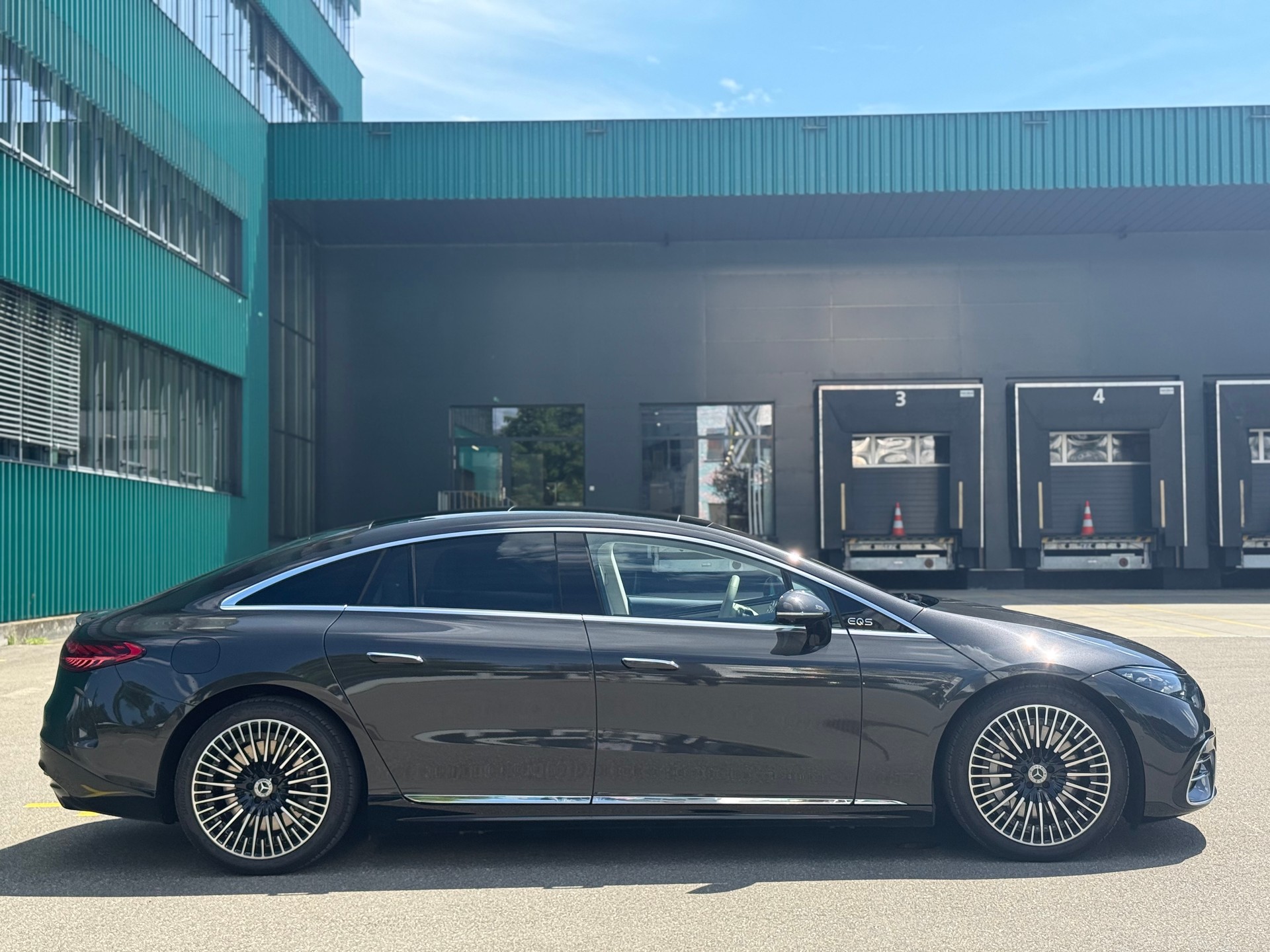 MERCEDES-BENZ EQS 580 4Matic-image-6