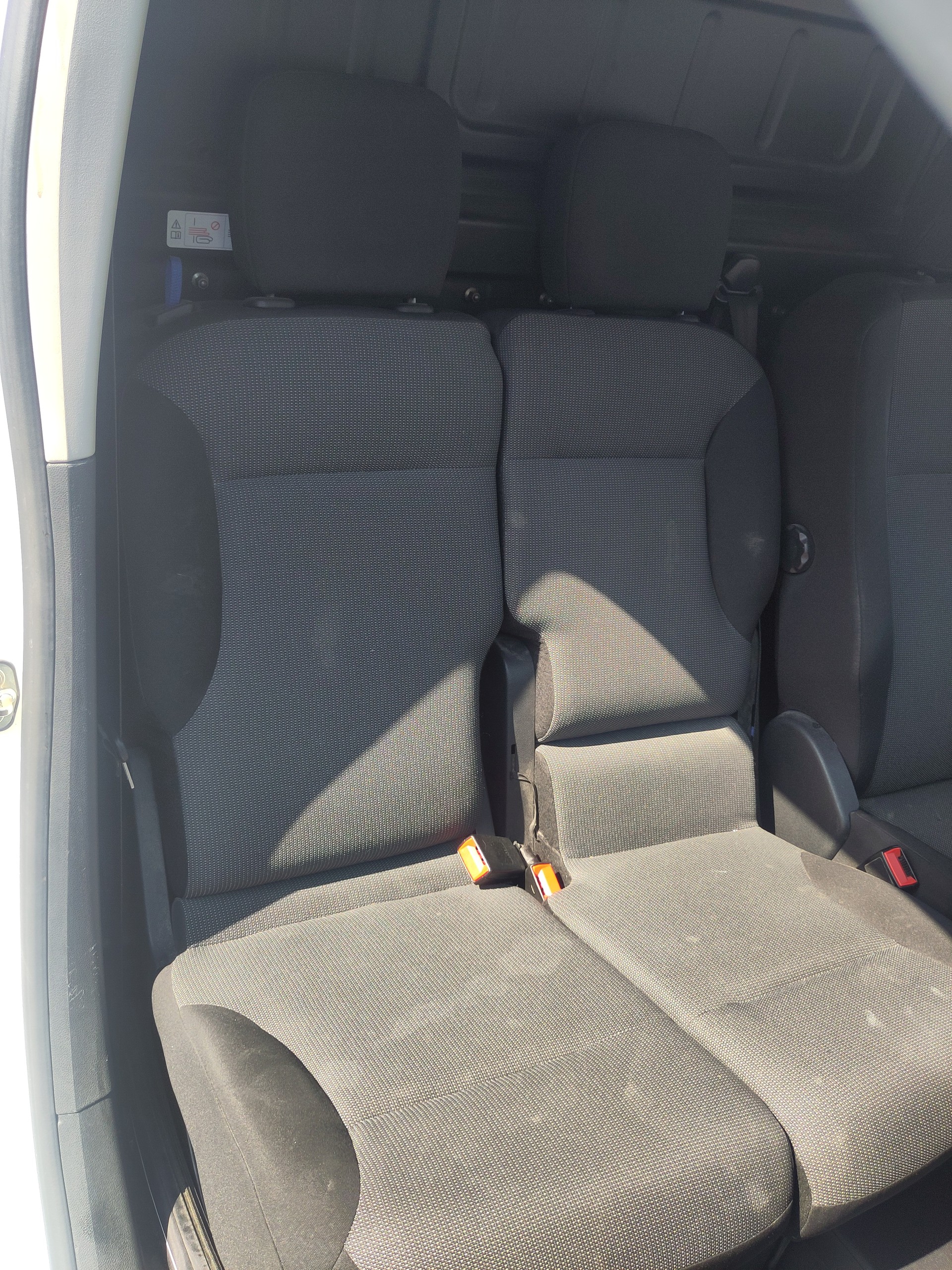 PEUGEOT Partner 1.5 Blue HDi s/s Premium 650kg-image-7