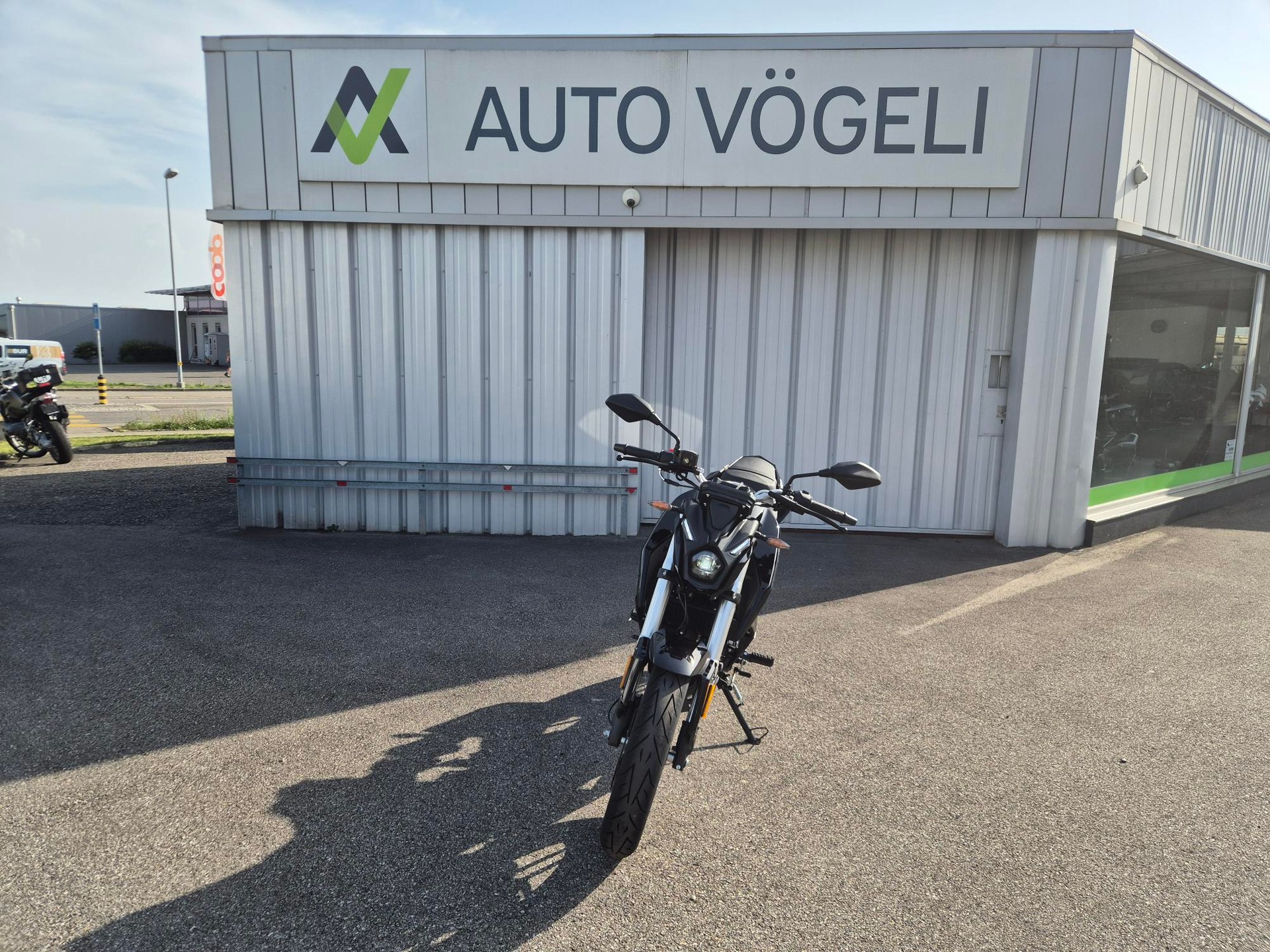 VOGE 125R mit ABS, LED,TFT Display-image-2