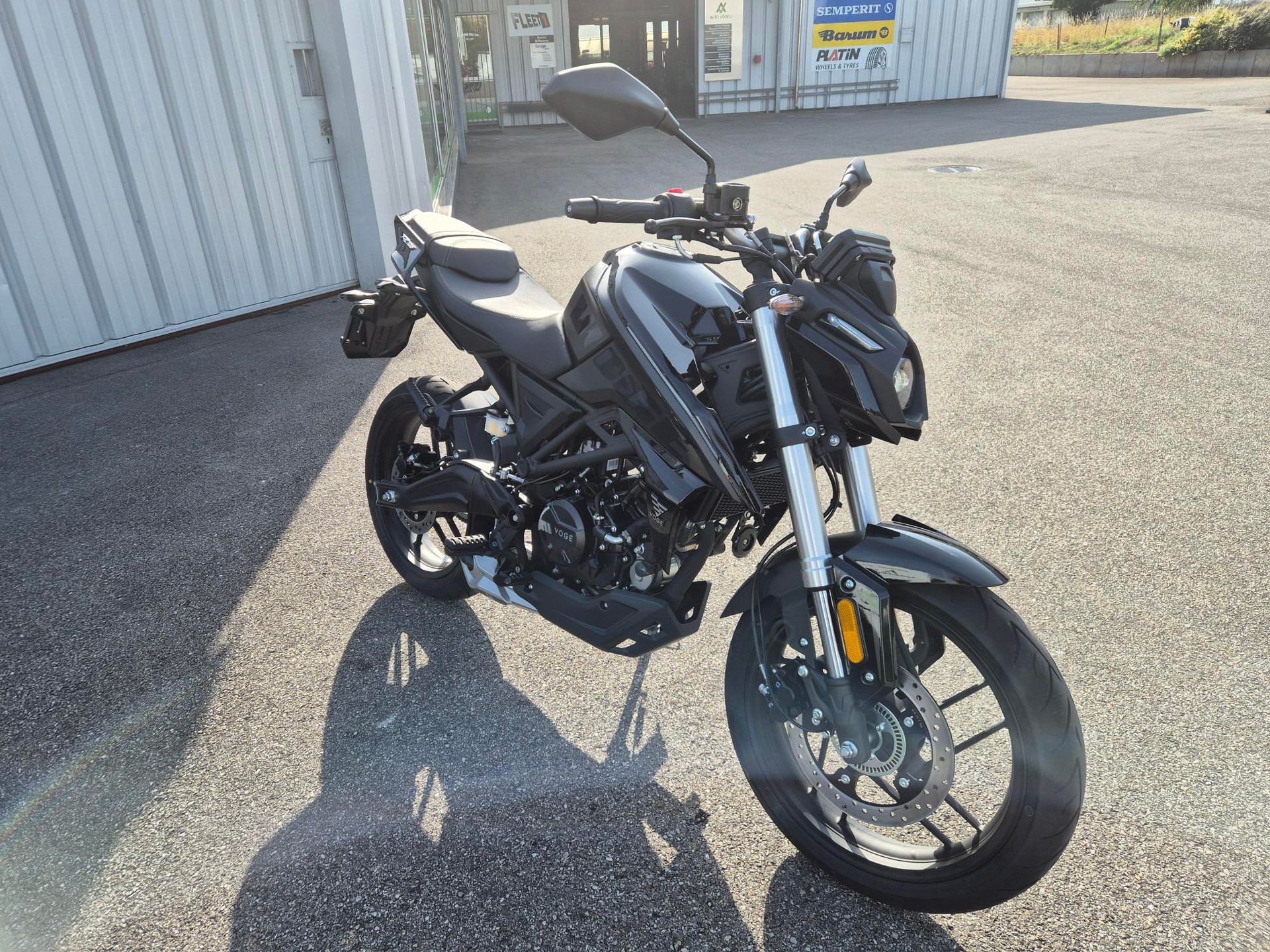 VOGE 125R mit ABS, LED,TFT Display-image-7