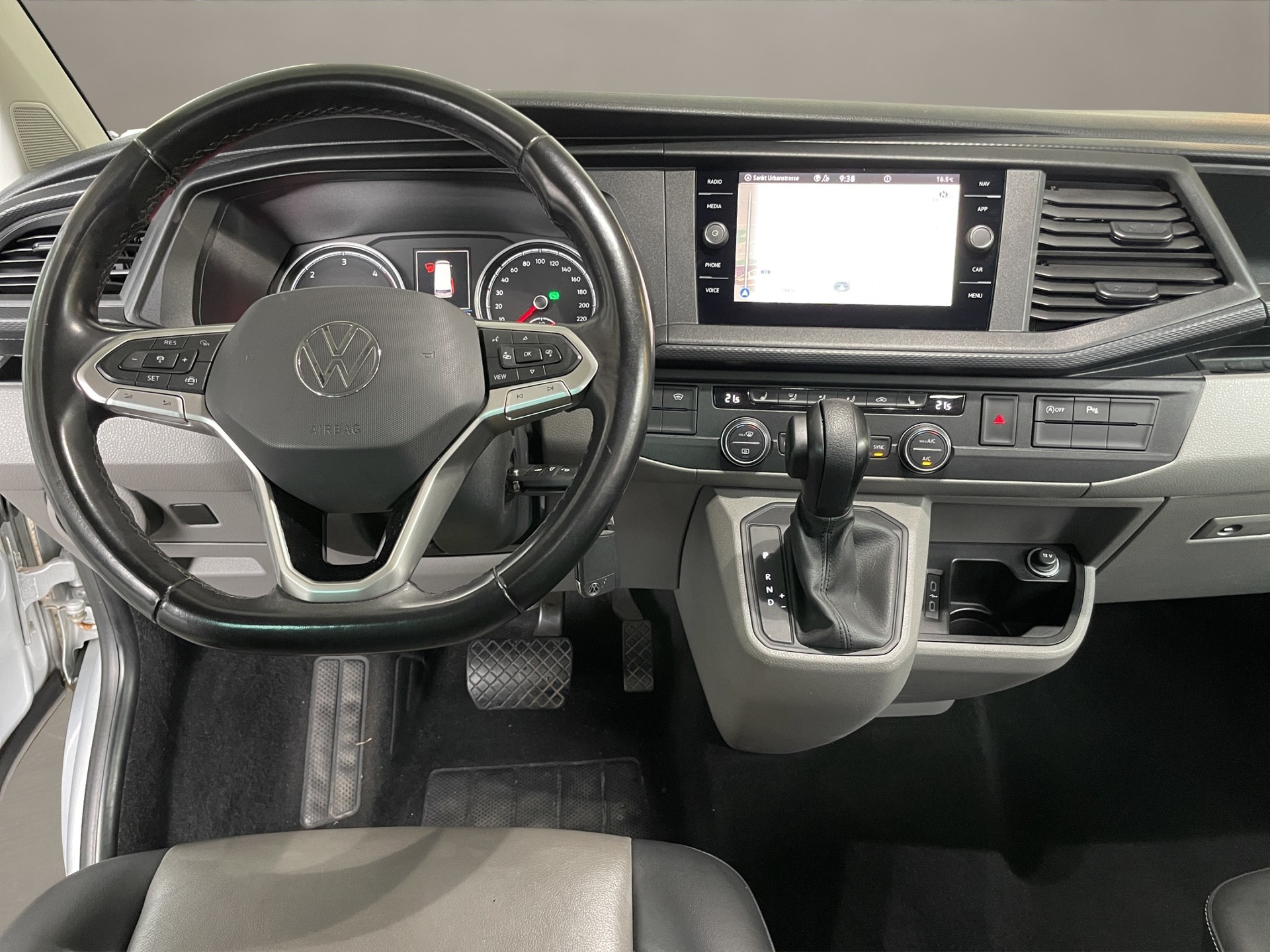 VW T6.1 Caravelle 3000 2.0 TDI 150 Comfortline DSG-image-9