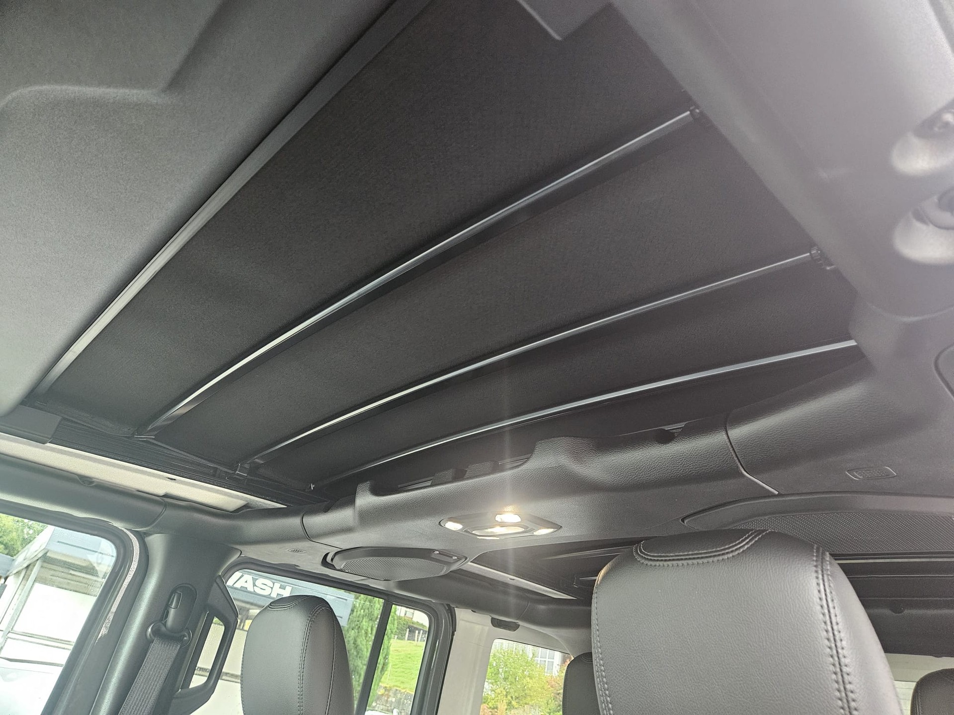 JEEP Wrangler 2.0 PHEV Unlimited Rubicon Automatic Soft Top-image-9