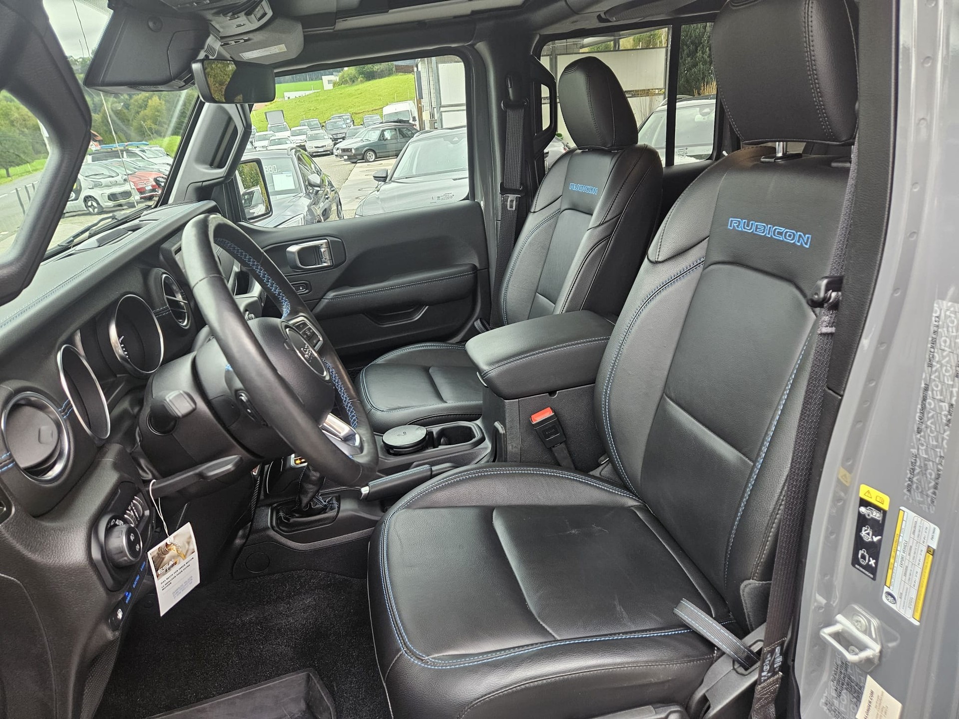 JEEP Wrangler 2.0 PHEV Unlimited Rubicon Automatic Soft Top-image-5