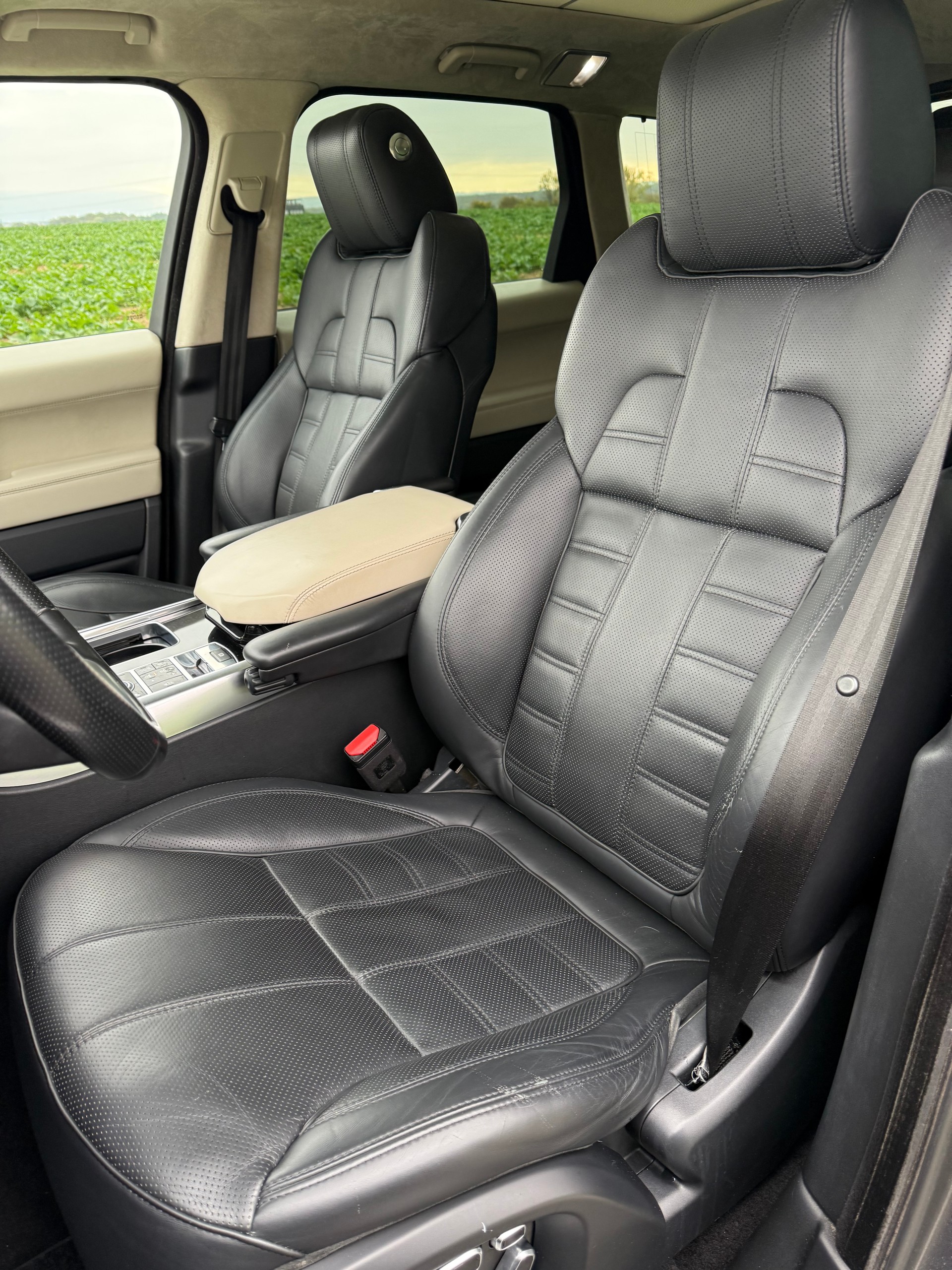 LAND ROVER Range Rover Sport 7 Places 3.0 SDV6 Autobiography Automatic-image-13