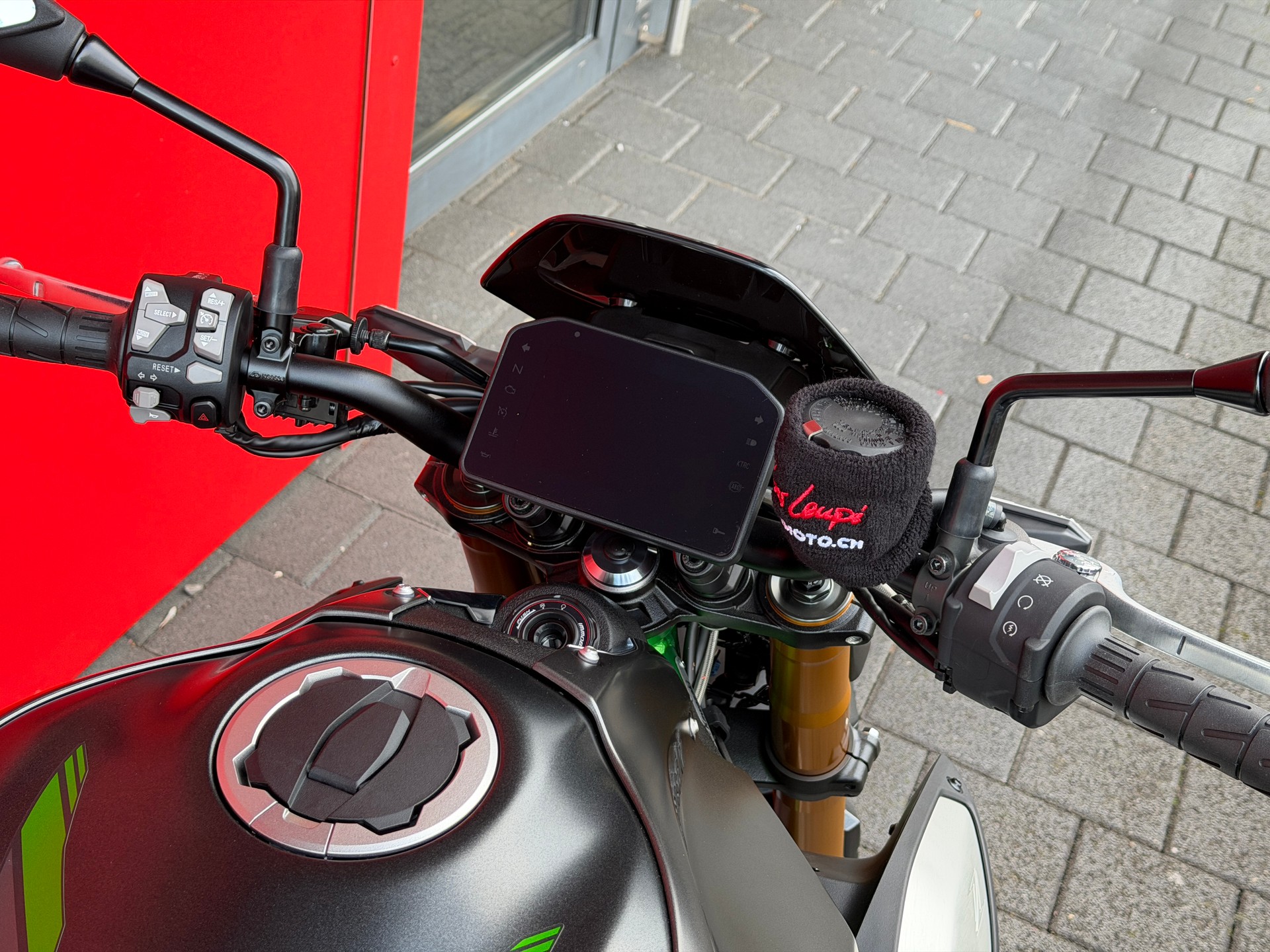 KAWASAKI Z 900 SE Performance-image-5