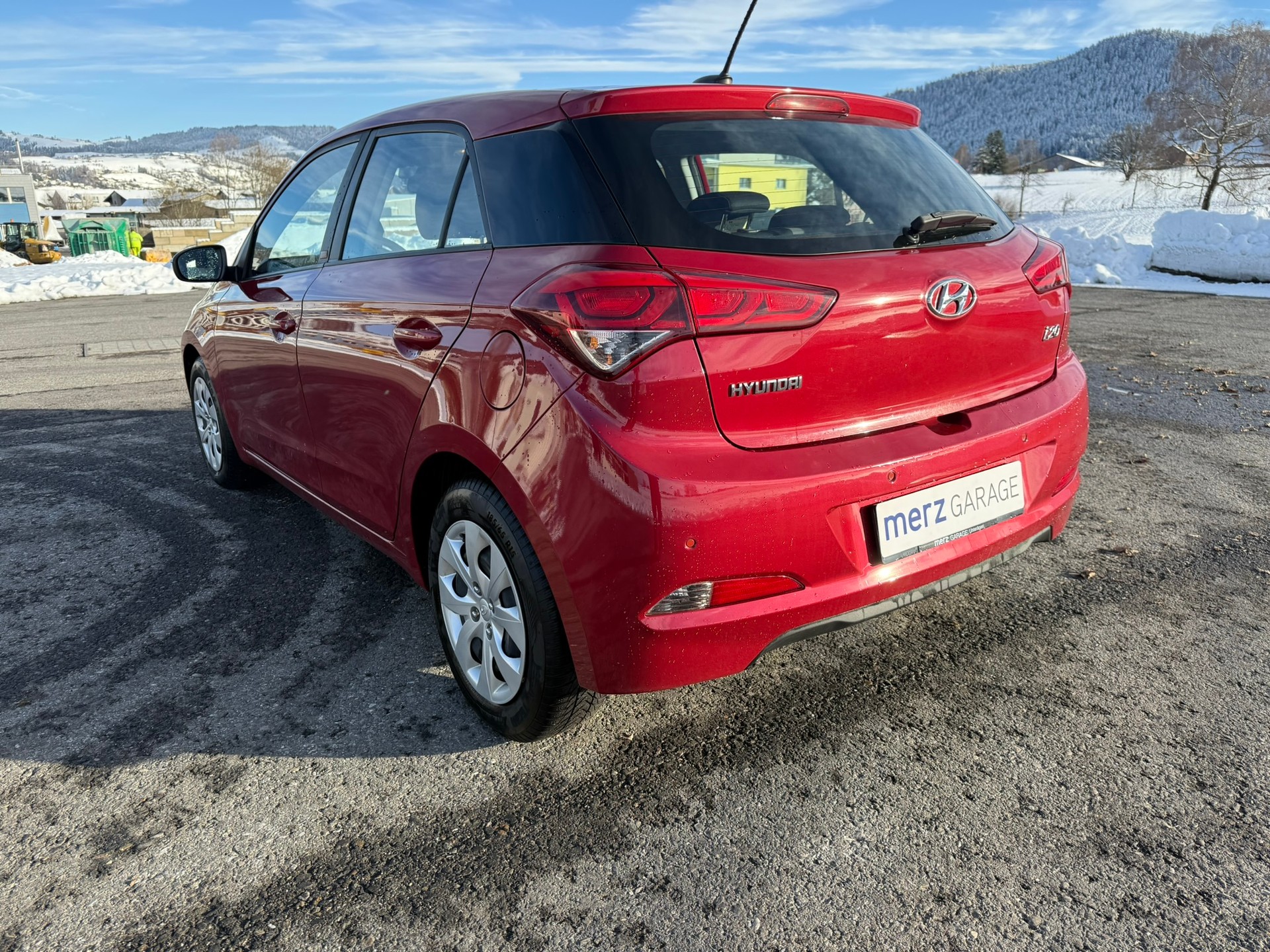 HYUNDAI i20 1.0 T-GDi Amplia-image-10