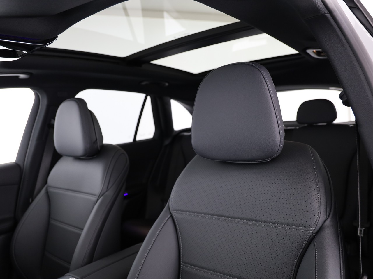MERCEDES-BENZ GLC 400 e 4Matic 9G-Tronic-image-6