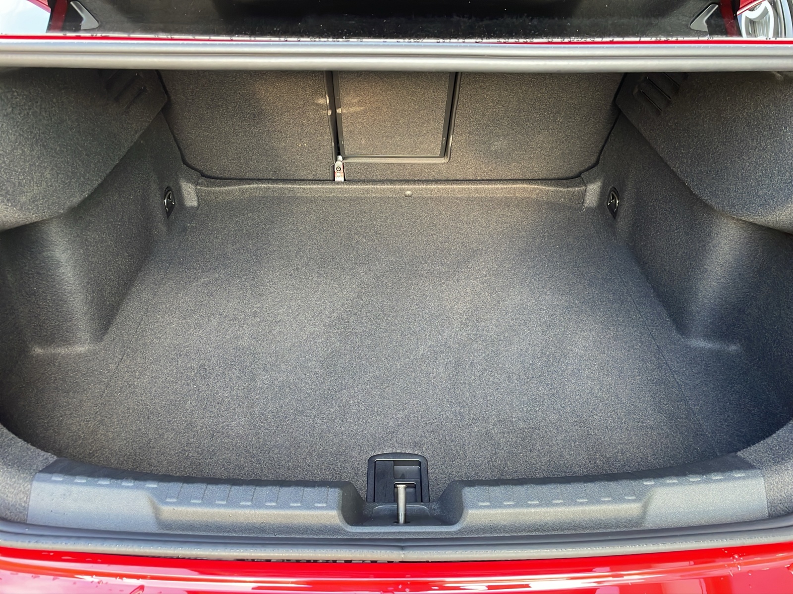 AUDI A3 Limousine 35 TFSI S-Line S-tronic-image-14