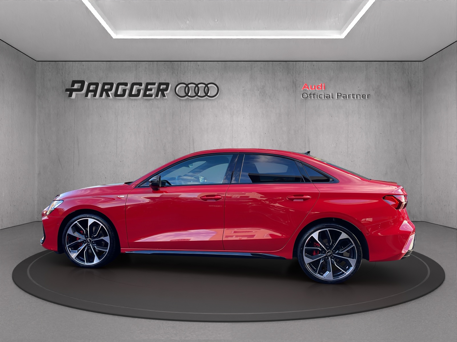AUDI A3 Limousine 35 TFSI S-Line S-tronic-showroom-element-2