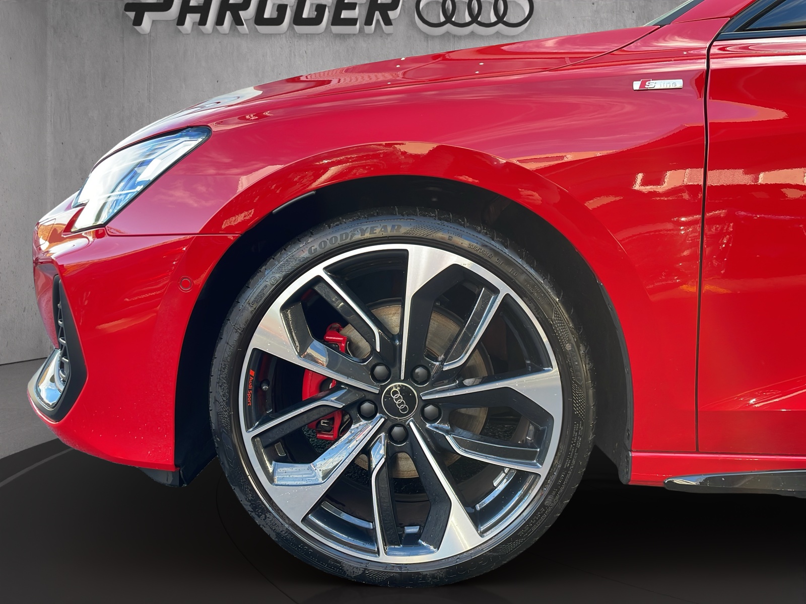 AUDI A3 Limousine 35 TFSI S-Line S-tronic-image-15
