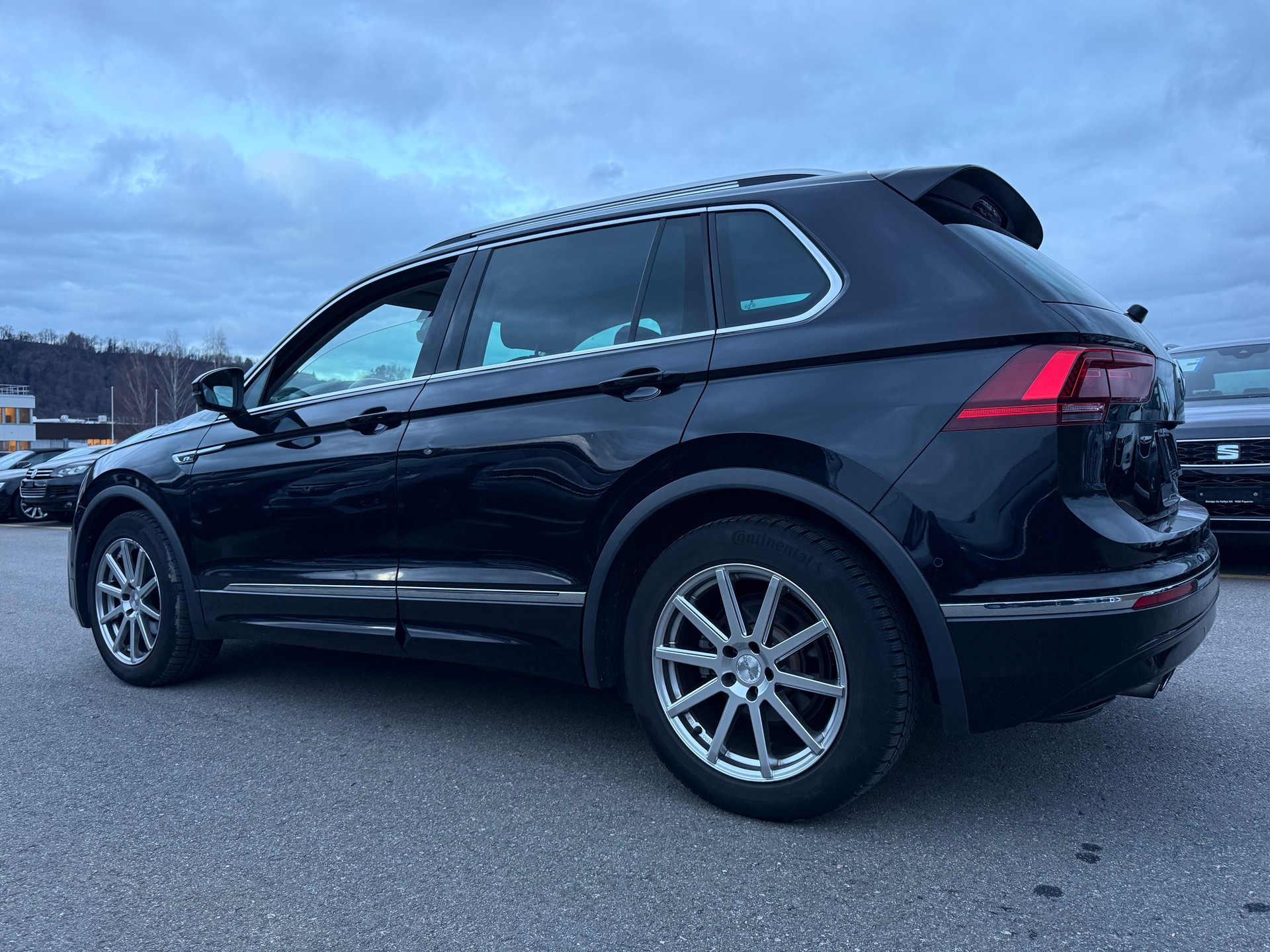 VW Tiguan 1.4TSI ACT R-line Sound 4Motion DSG-image-15