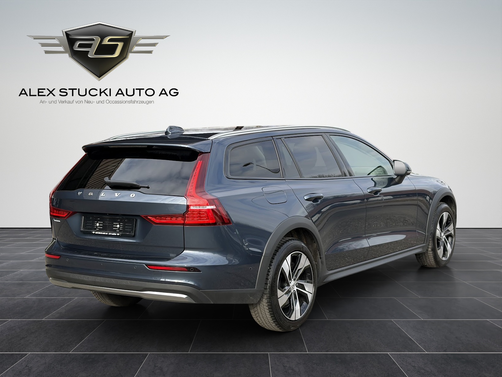 VOLVO V60 Cross Country B4 Diesel Mild Hybrid AWD Geartronic-image-7