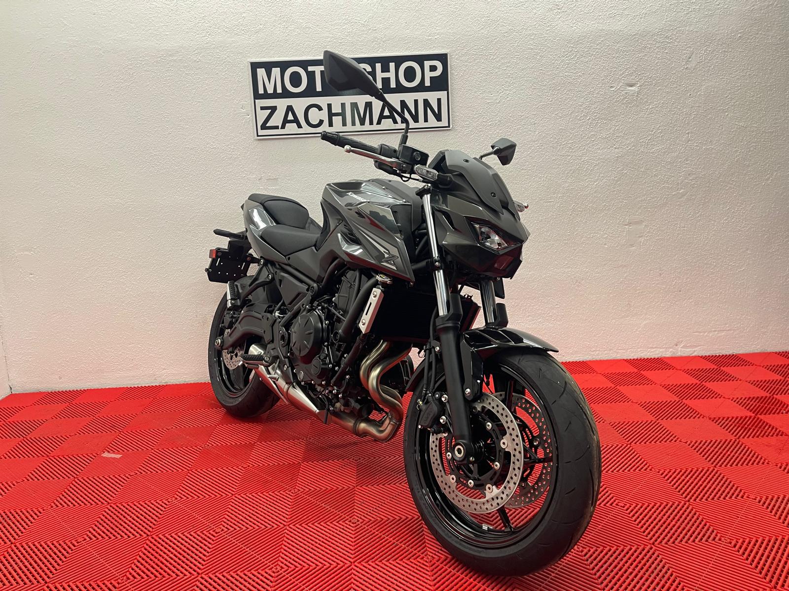 KAWASAKI Z 650 S (35kW)-image-1
