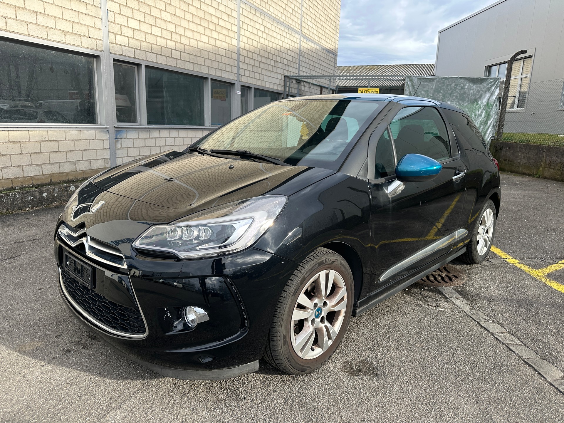 DS AUTOMOBILES DS3 1.2 Pure Tech SO Chic