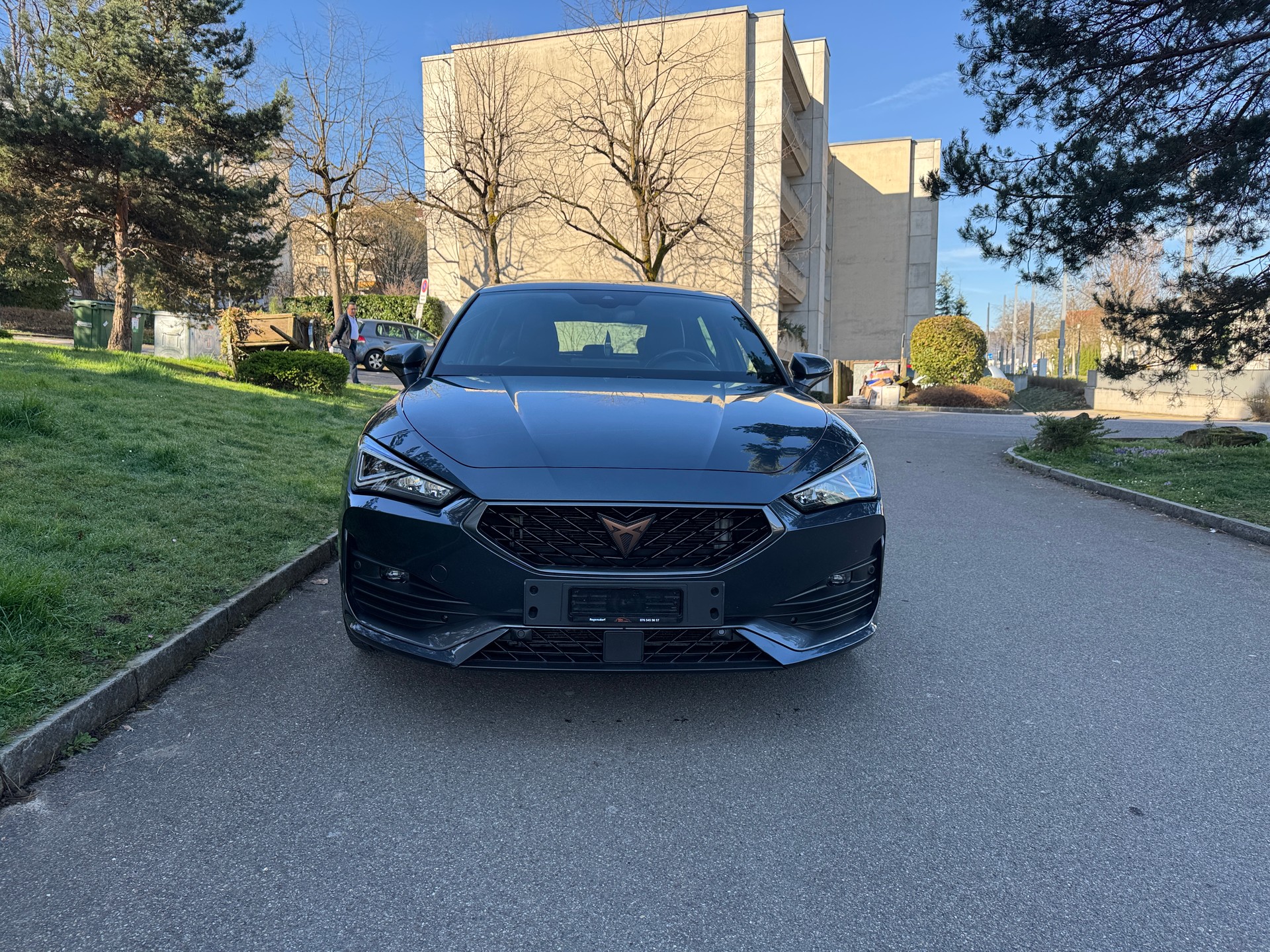 CUPRA LEON-image-1