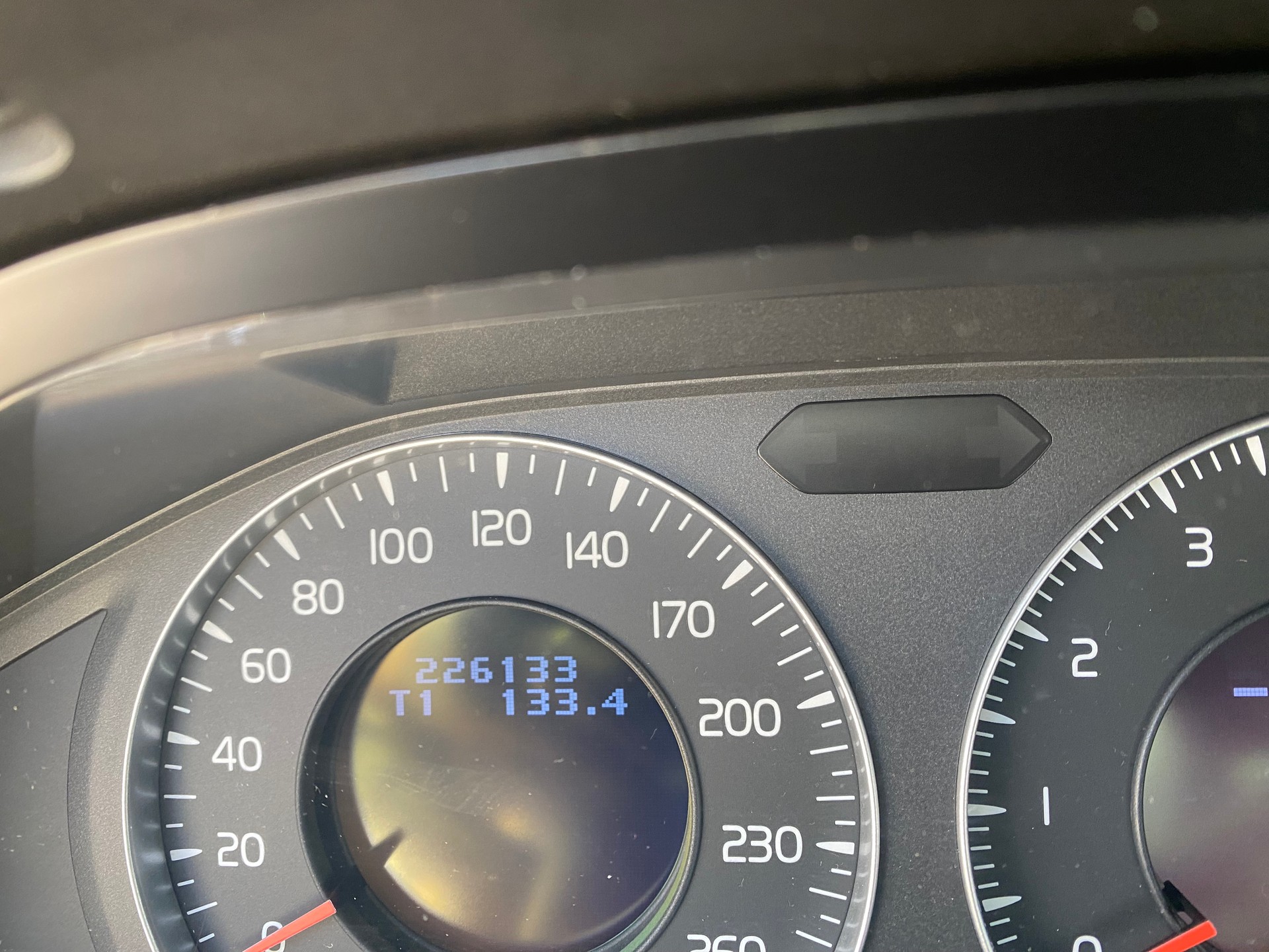 VOLVO V70 2.5T Summum Geartronic-image-6