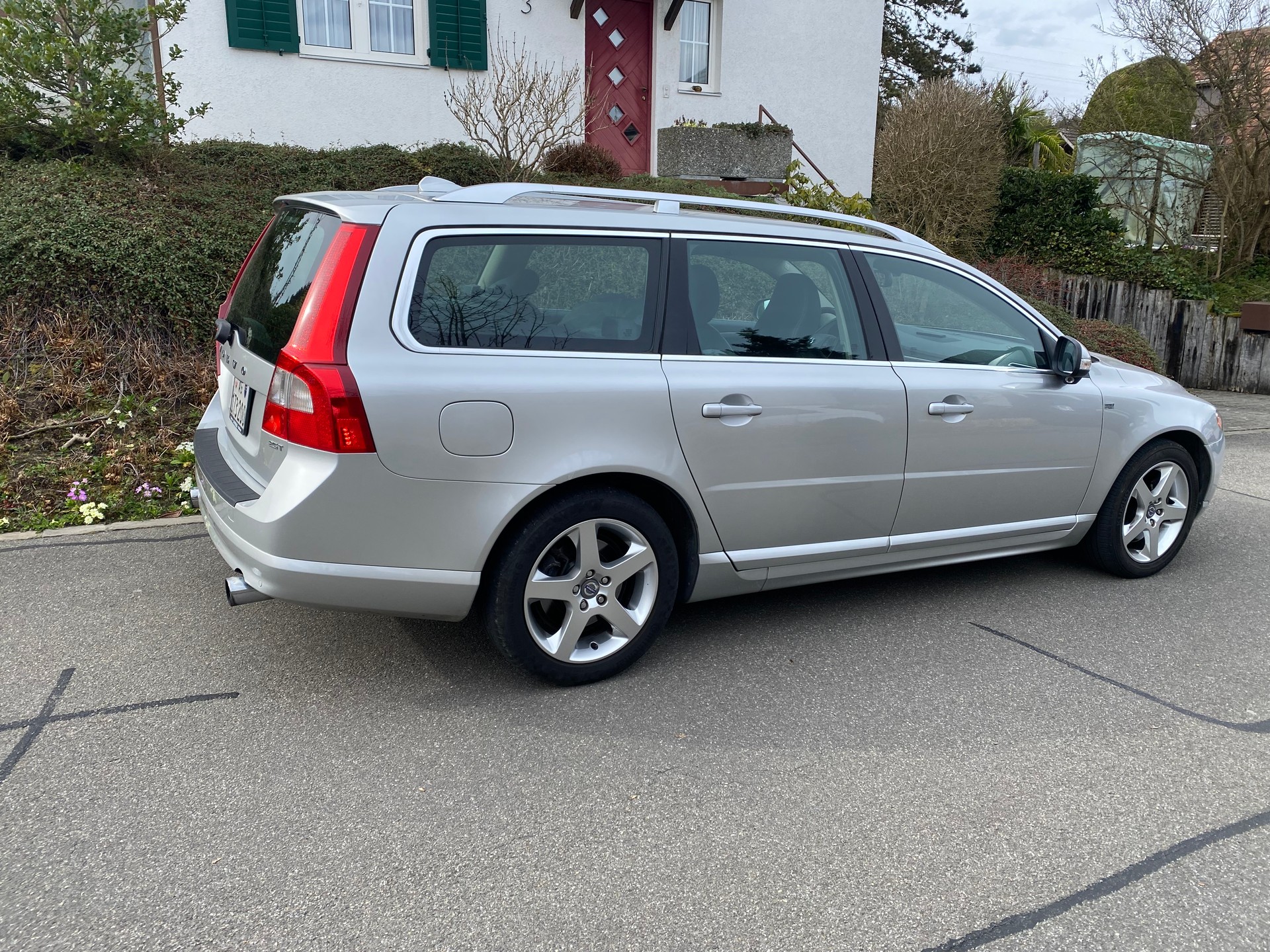 VOLVO V70 2.5T Summum Geartronic-image-9