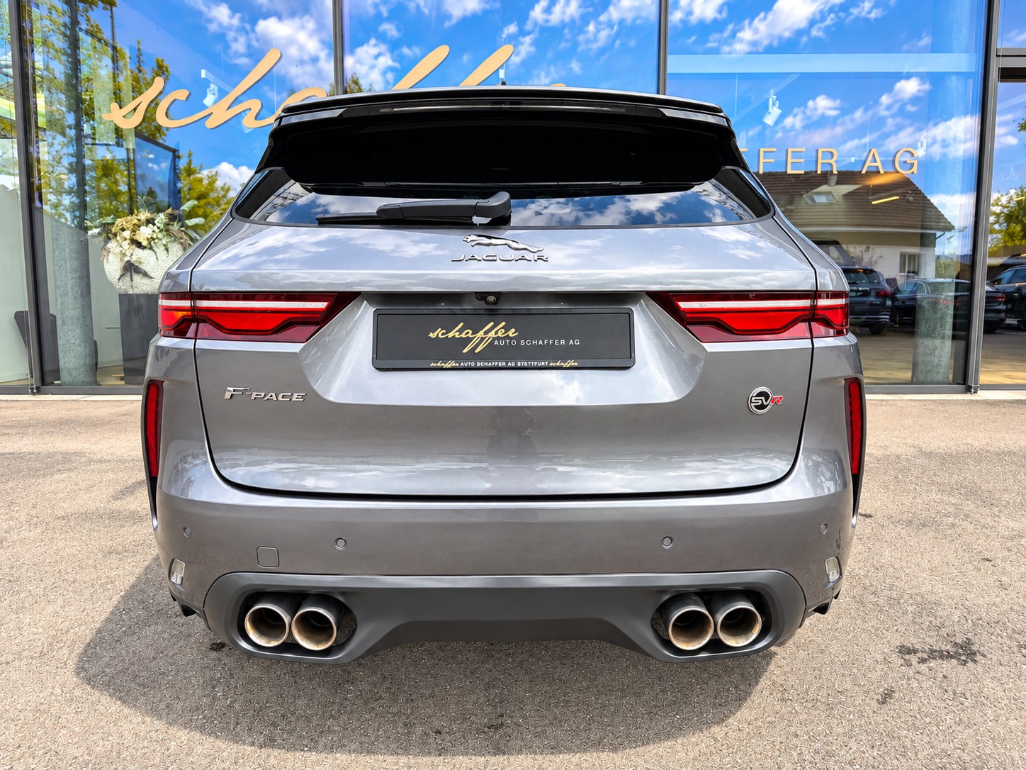 JAGUAR F-Pace 5.0 V8 SVR P550 AWD-image-5