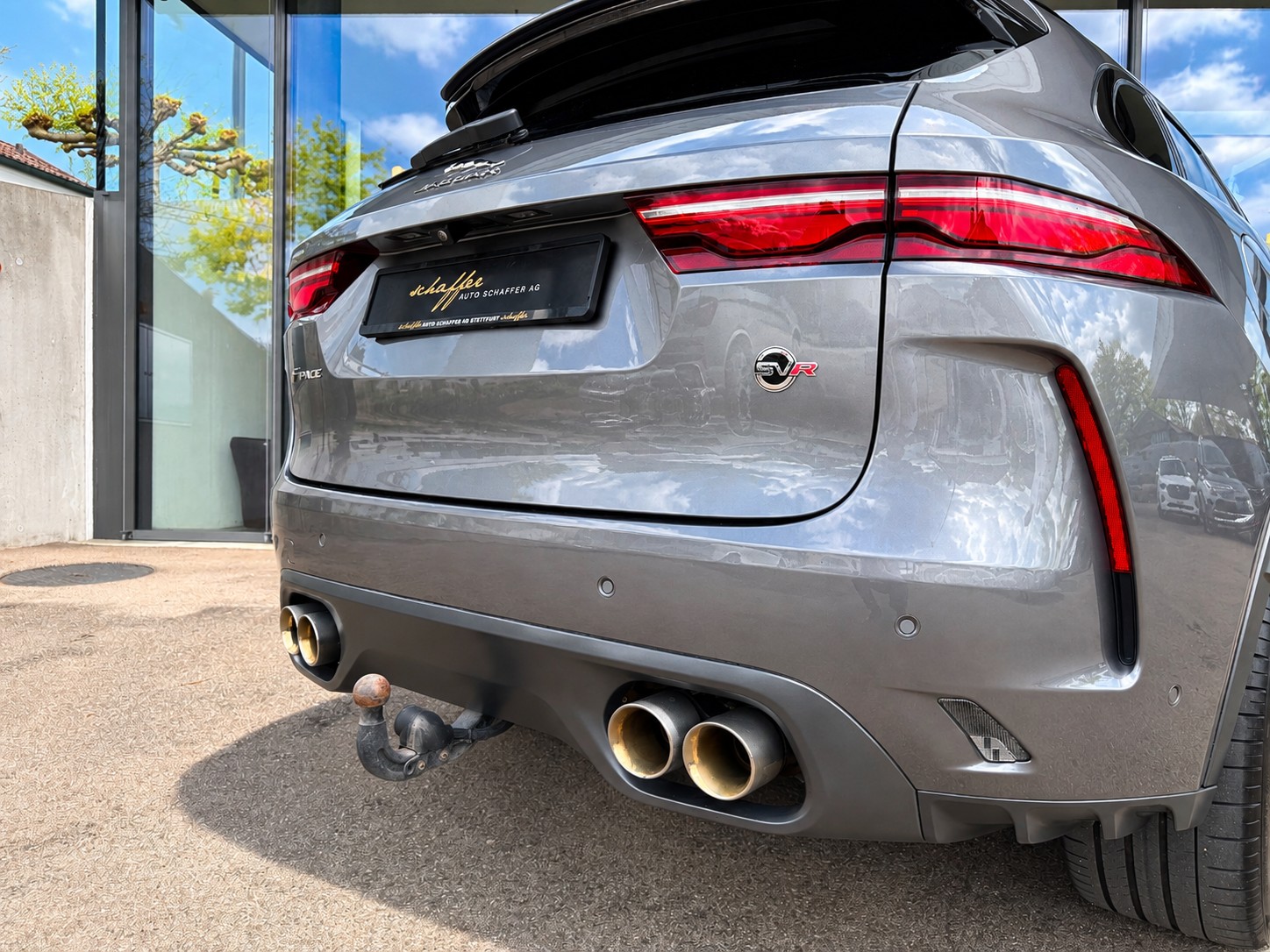 JAGUAR F-Pace 5.0 V8 SVR P550 AWD-image-6