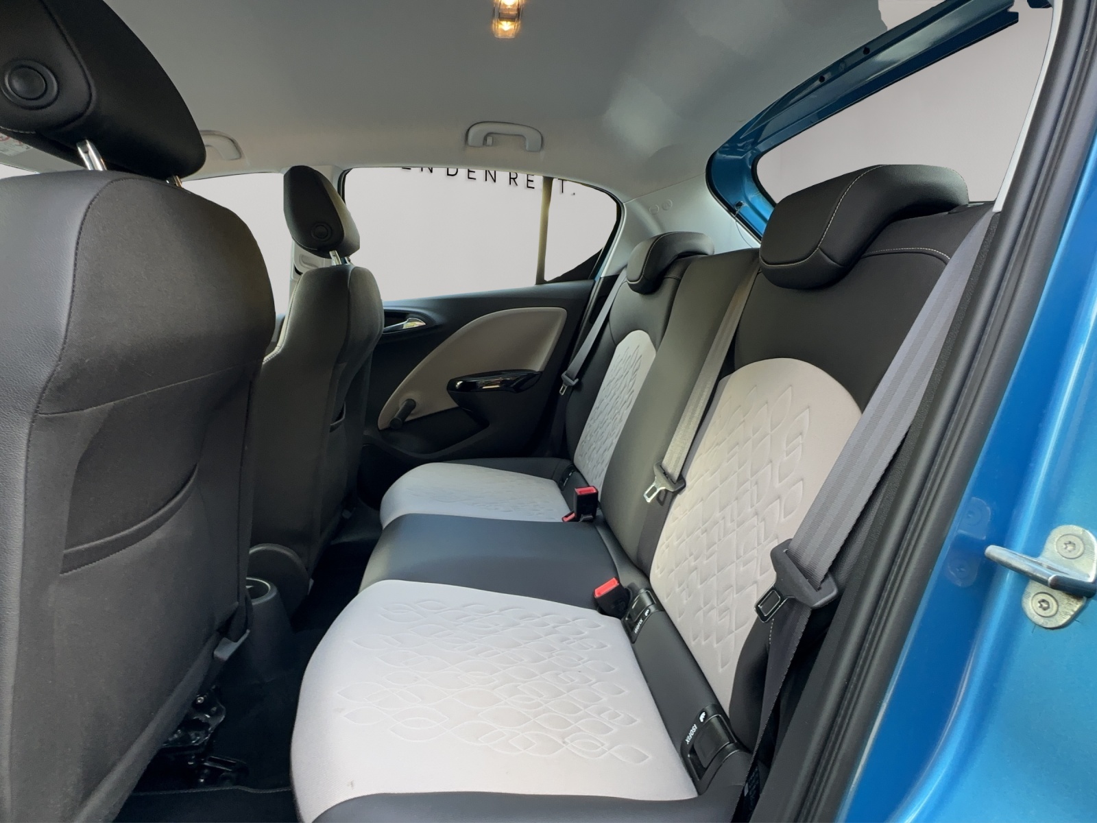 OPEL Corsa E 1.4 Cosmo S/S-image-9