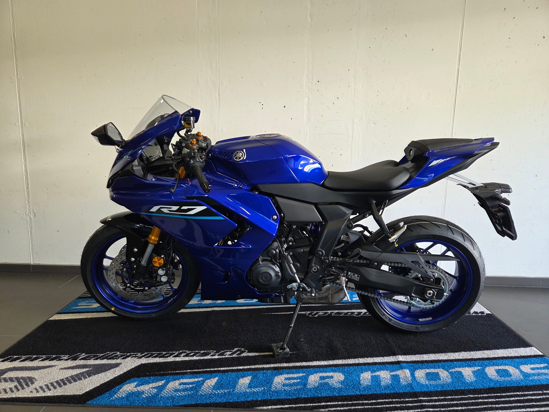 YAMAHA YZF-R7 (35kW)-image-1
