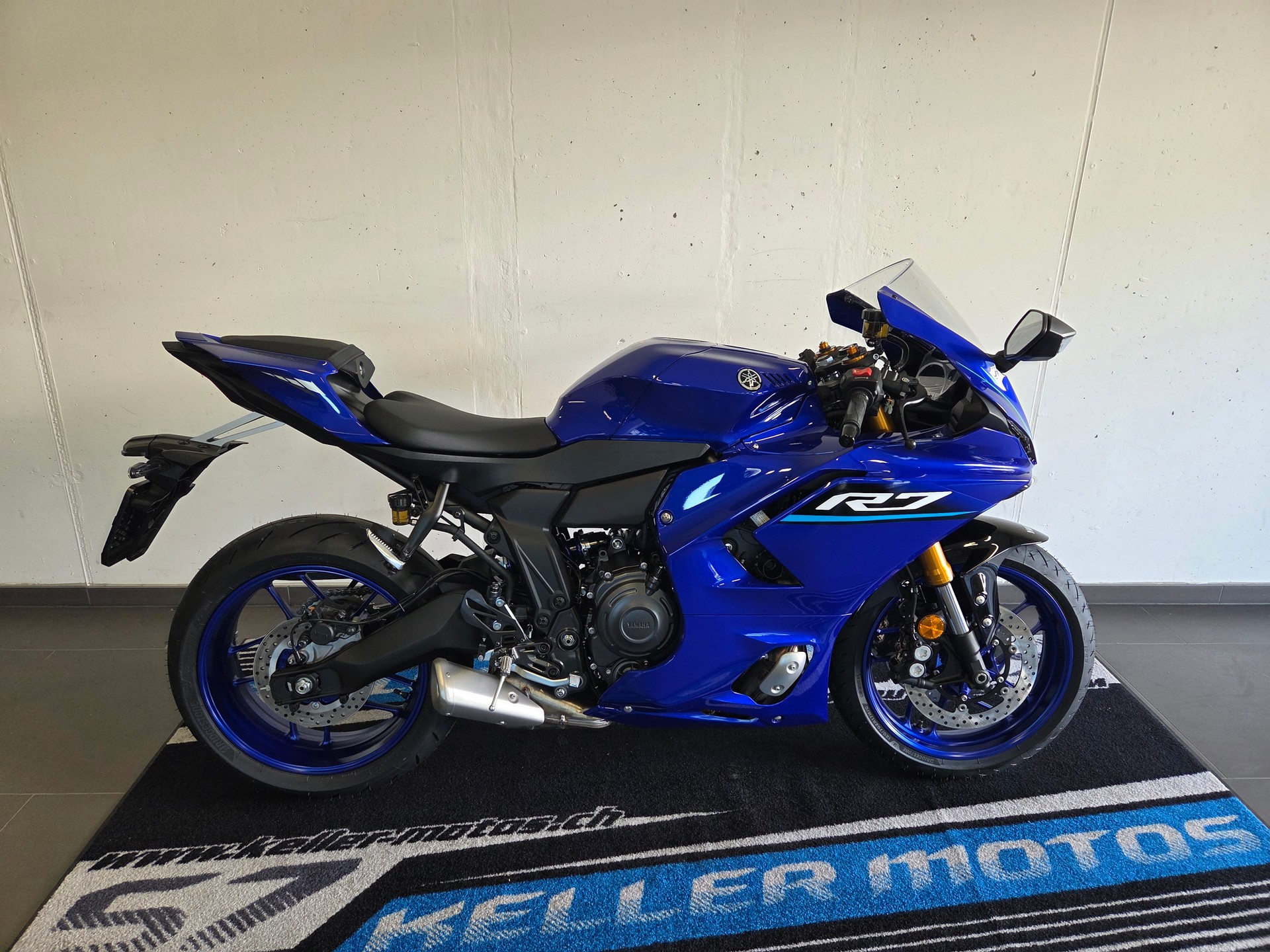 YAMAHA YZF-R7 (35kW)-image-0