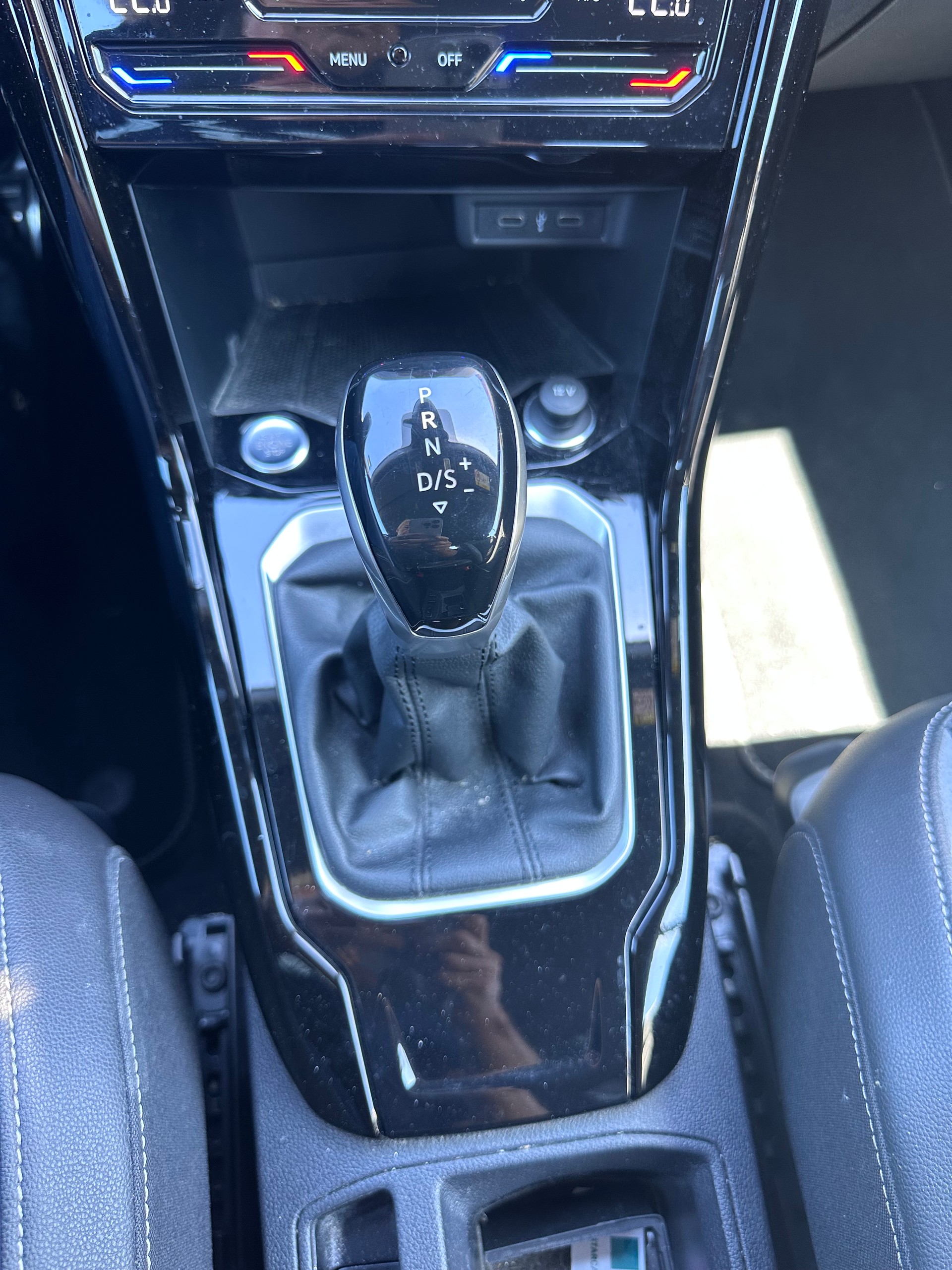 VW T-Roc Cabriolet 1.5 TSI EVO R-Line DSG-image-13