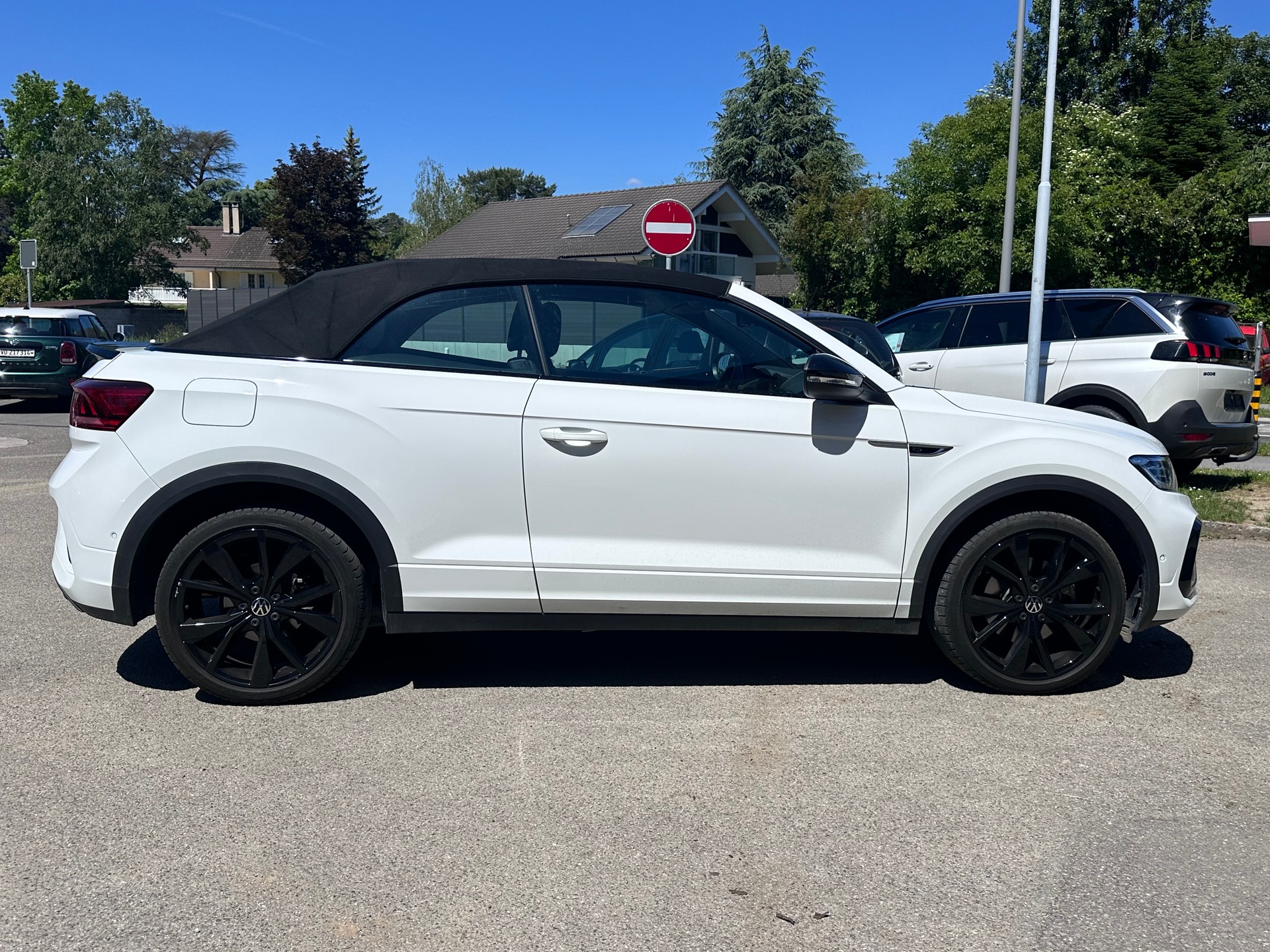 VW T-Roc Cabriolet 1.5 TSI EVO R-Line DSG-image-3
