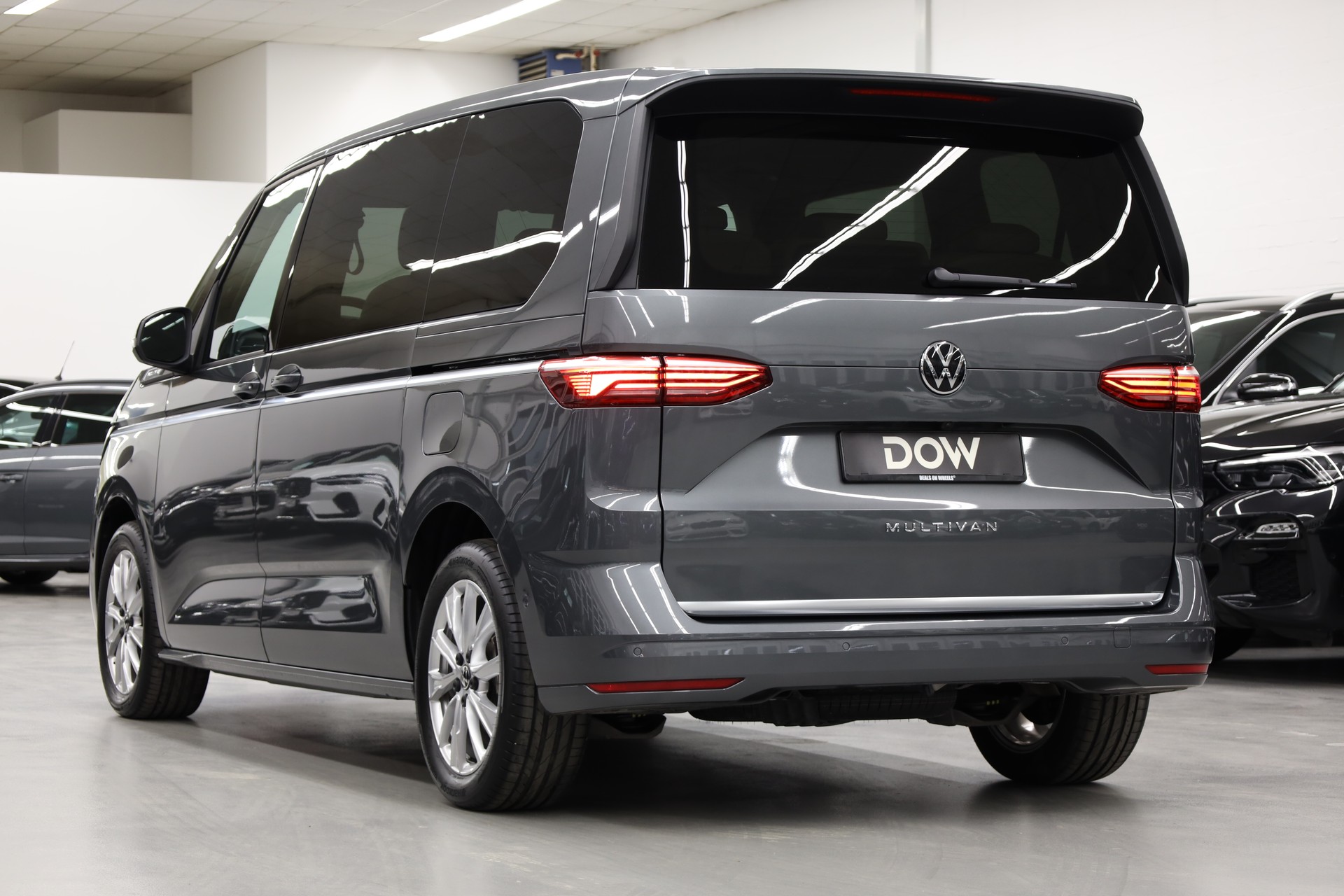 VW T7 Multivan kurz 2.0 TDI Style DSG-image-7