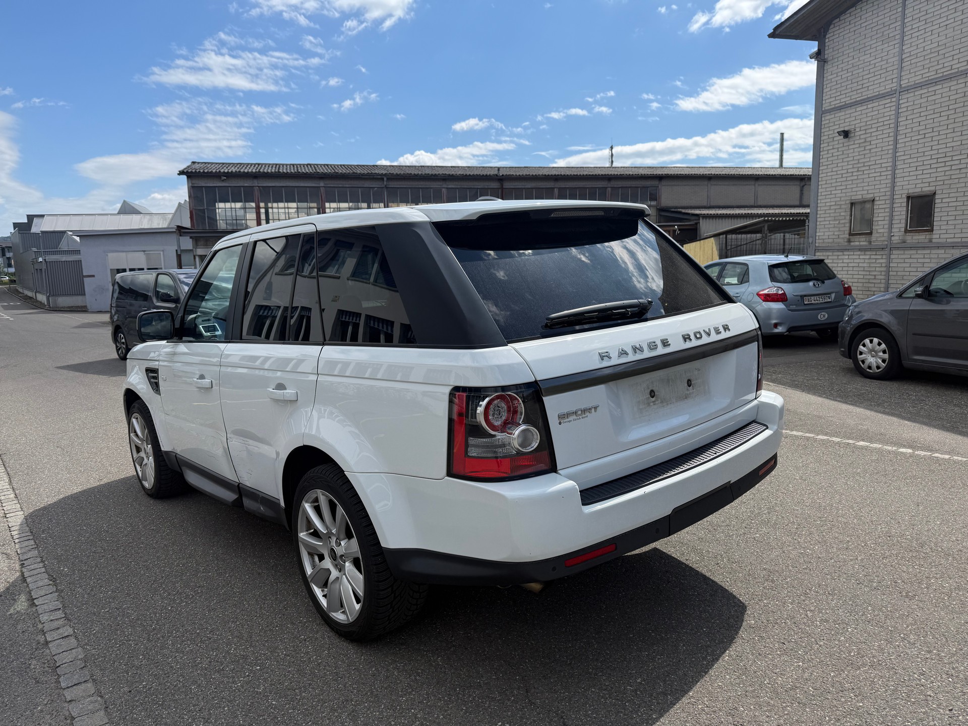 LAND ROVER Range Rover Sport 3.0 TDV6 Zermatt Automatic-image-6