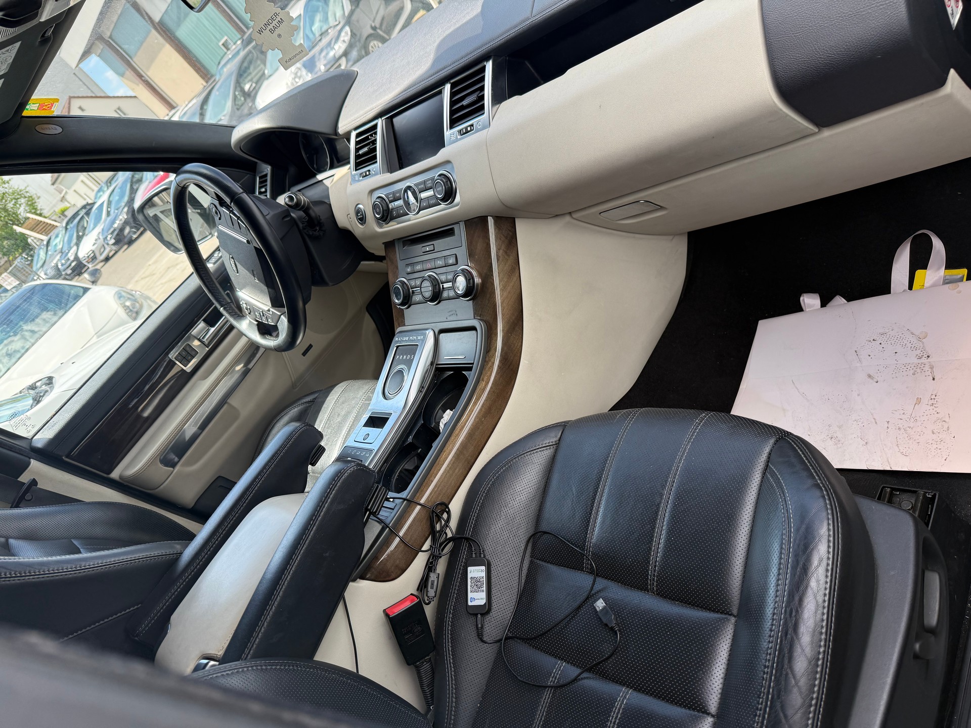 LAND ROVER Range Rover Sport 3.0 TDV6 Zermatt Automatic-image-7