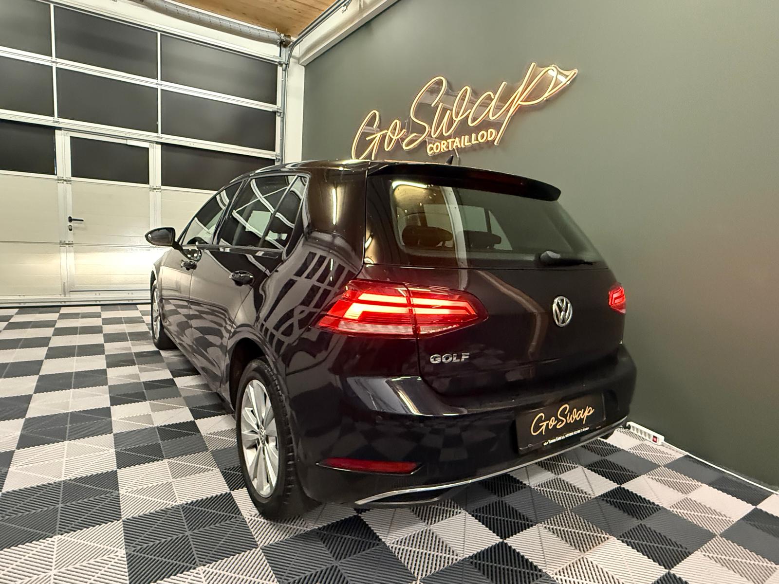 VW Golf 1.6 TDI Comfortline DSG-showroom-element-3