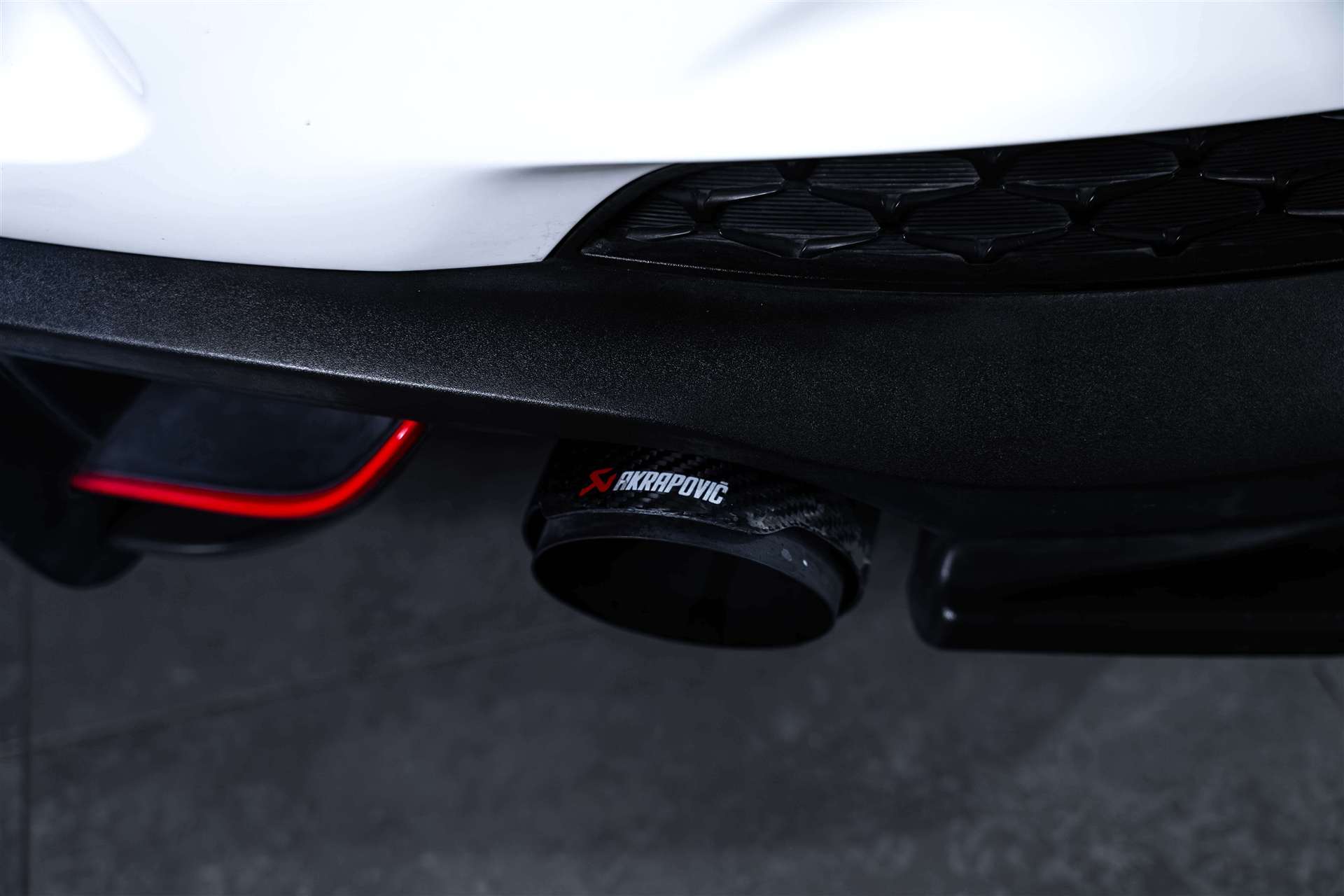 HYUNDAI i30 N 2.0 T-GDi 275PS-image-4