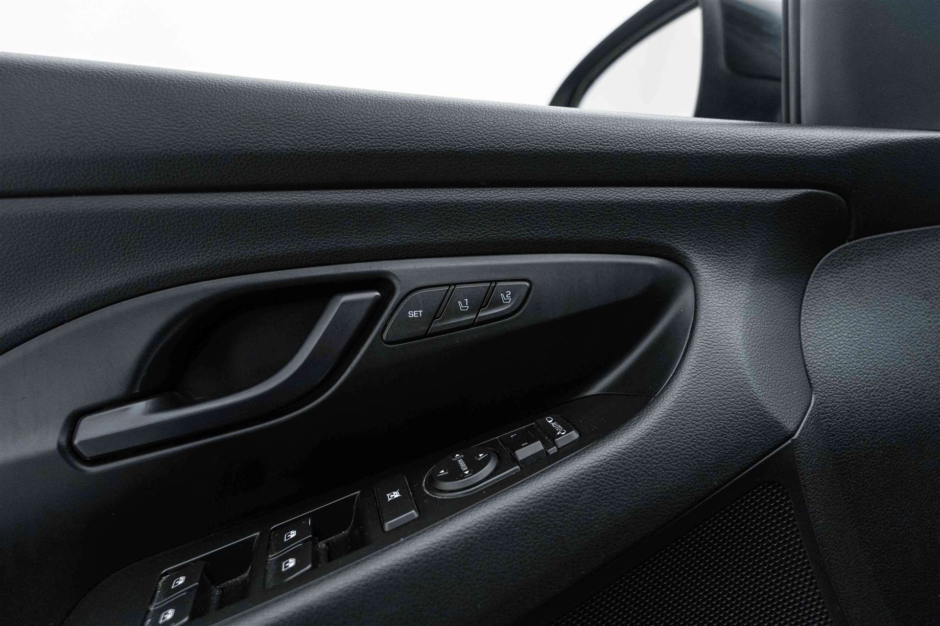 HYUNDAI i30 N 2.0 T-GDi 275PS-image-17