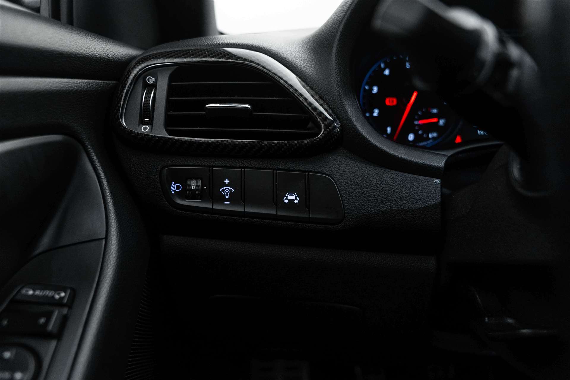 HYUNDAI i30 N 2.0 T-GDi 275PS-image-32
