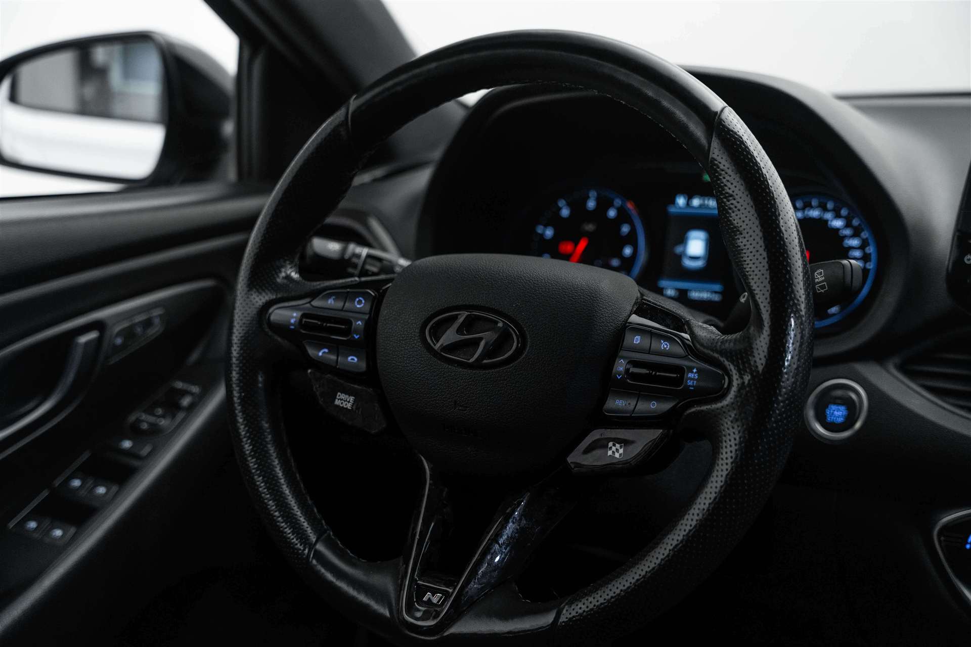 HYUNDAI i30 N 2.0 T-GDi 275PS-image-10