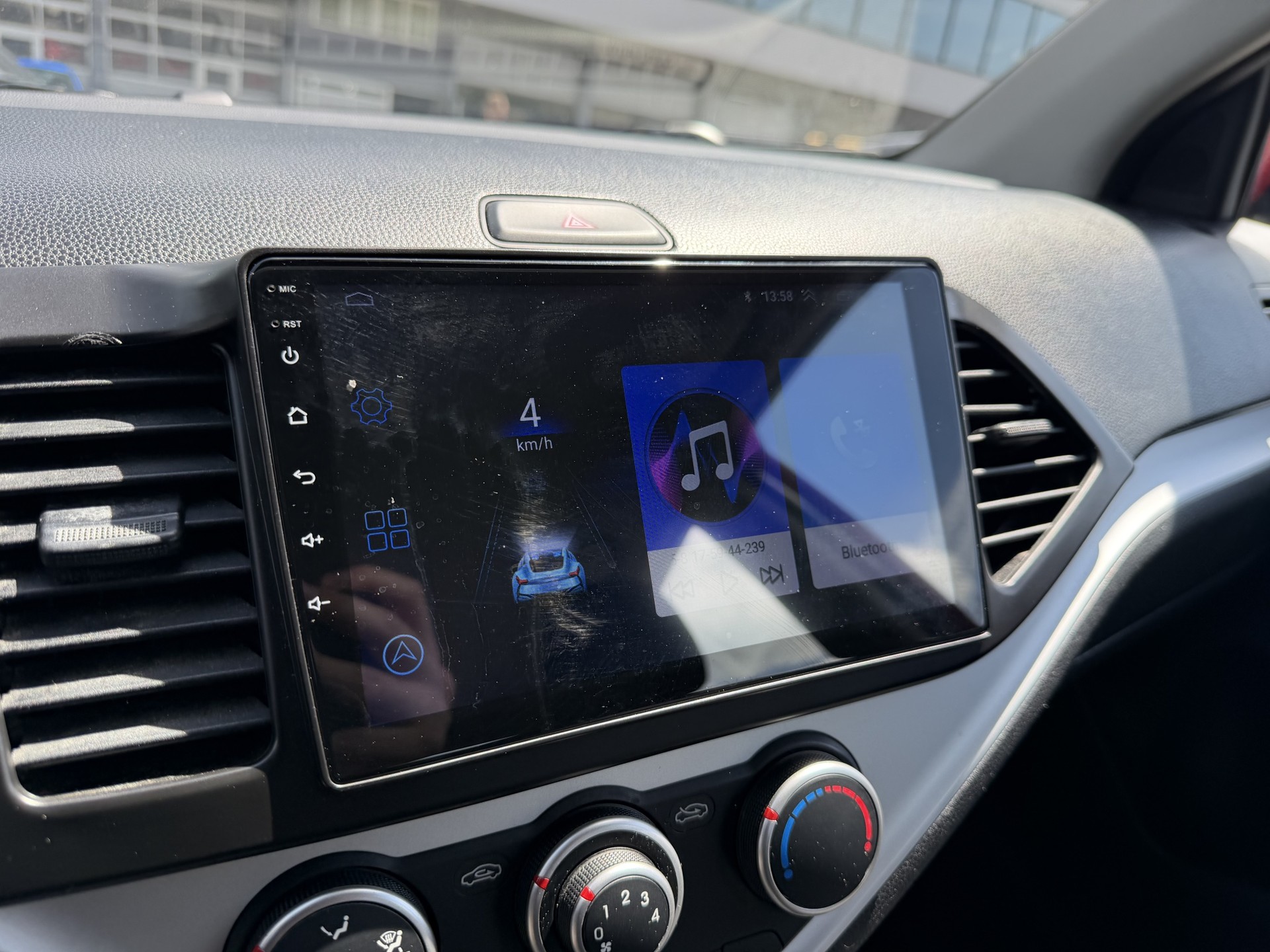KIA Picanto 1.0 CVVT Trend-image-11