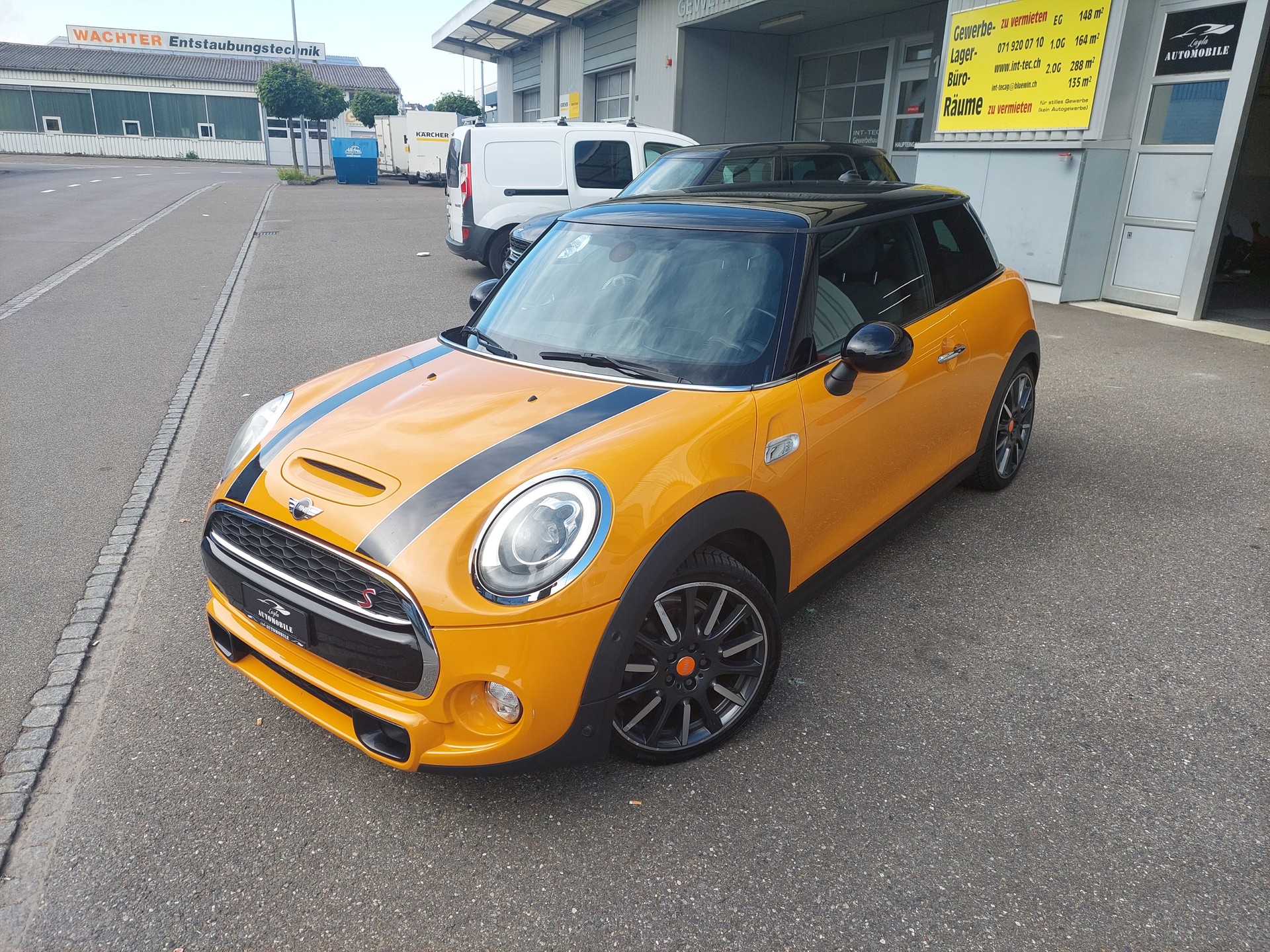 MINI Cooper S-image-1