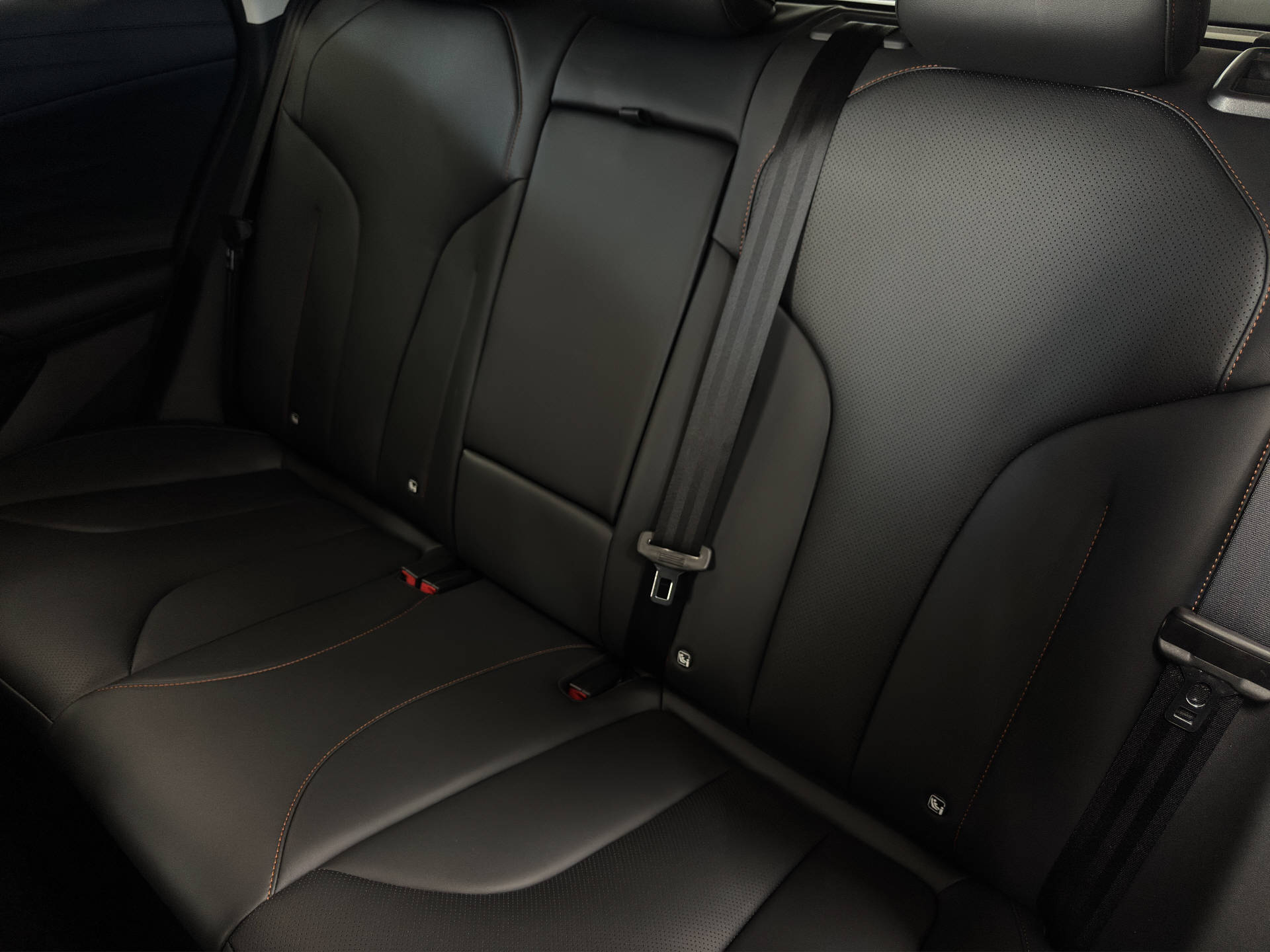 MG HS 1.5 Hybrid Luxury-image-9