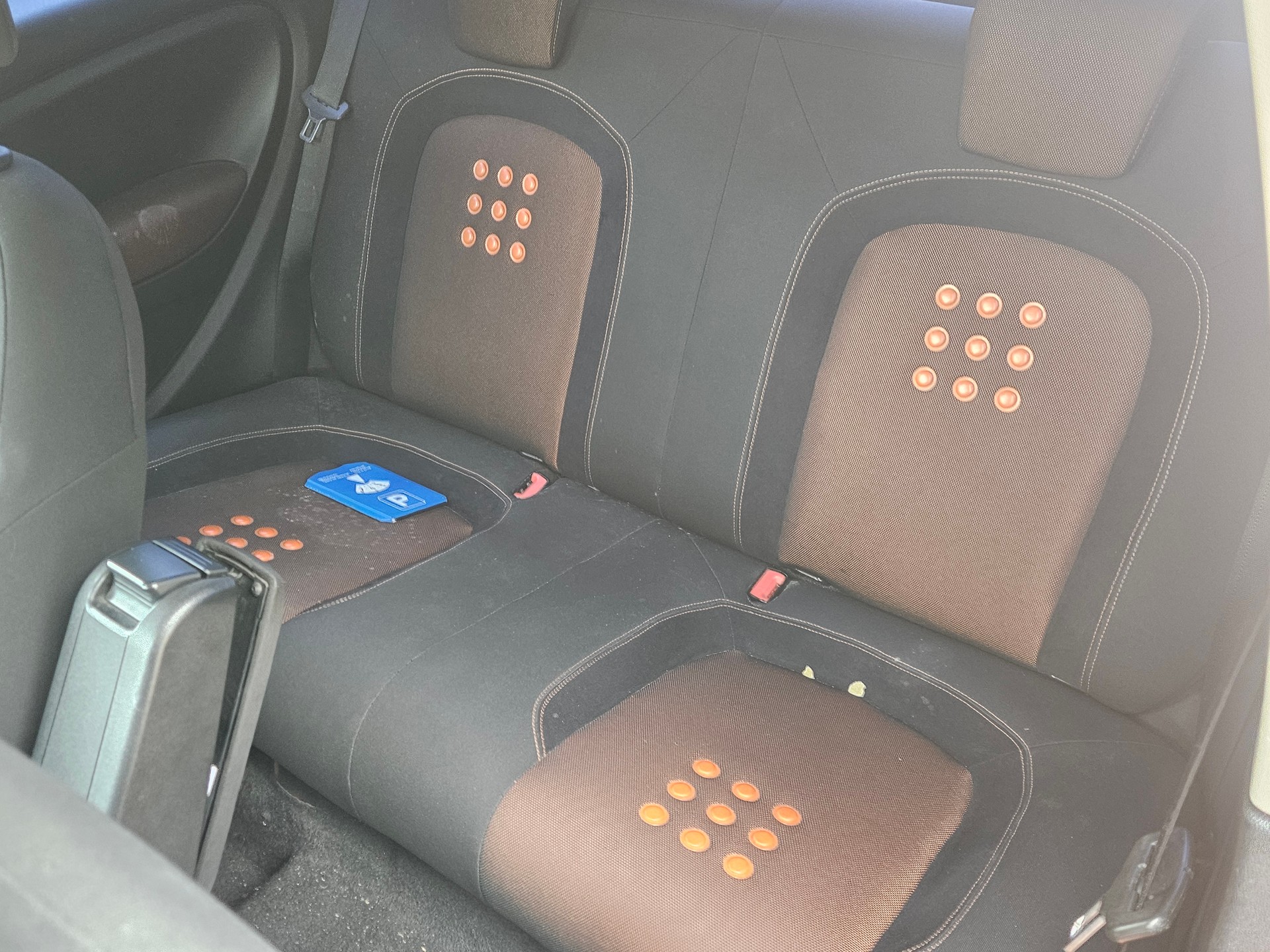 FIAT Punto 1.9 JTD Sport-image-8